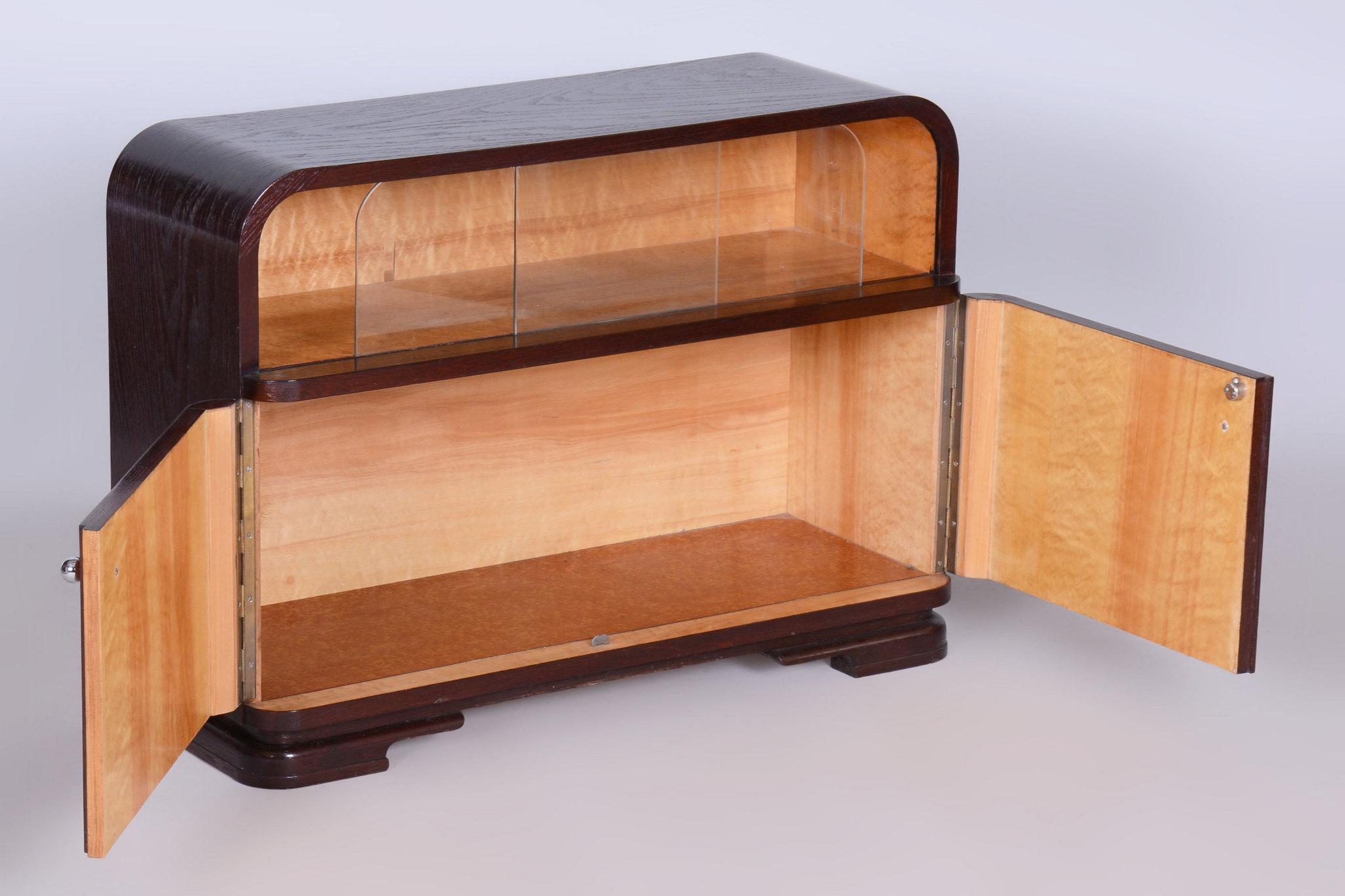Restored Art Deco Cabinet, Oak, Maple and Glass, Polished, Czech, 1930s For Sale 6