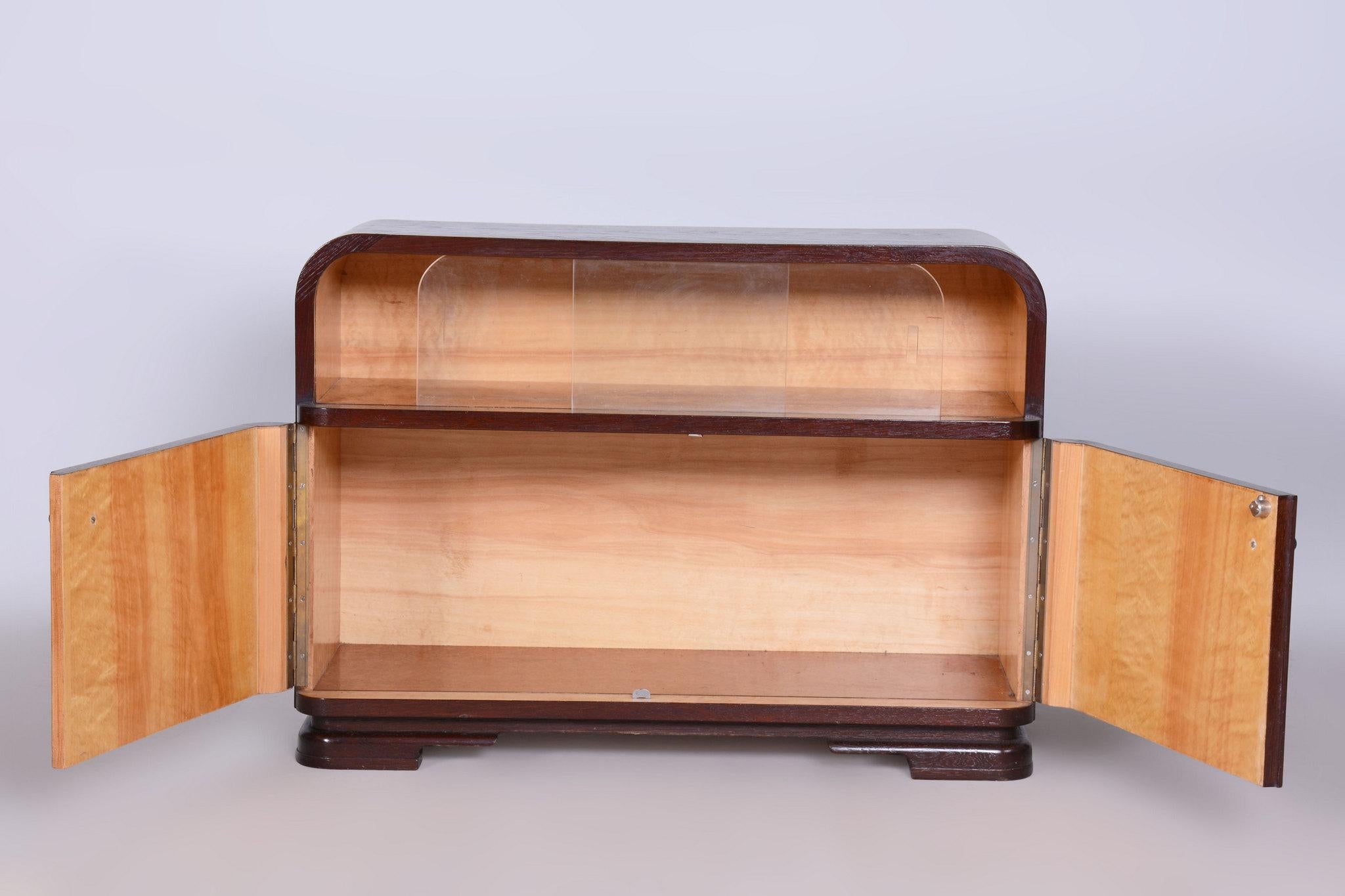 Mid-20th Century Restored Art Deco Cabinet, Oak, Maple and Glass, Polished, Czech, 1930s For Sale