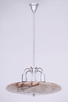 Restaurierter Art-déco-Kronleuchter, Aluminium, marmoriertes Glas, neu verkabelt, tschechisch, 1940er Jahre