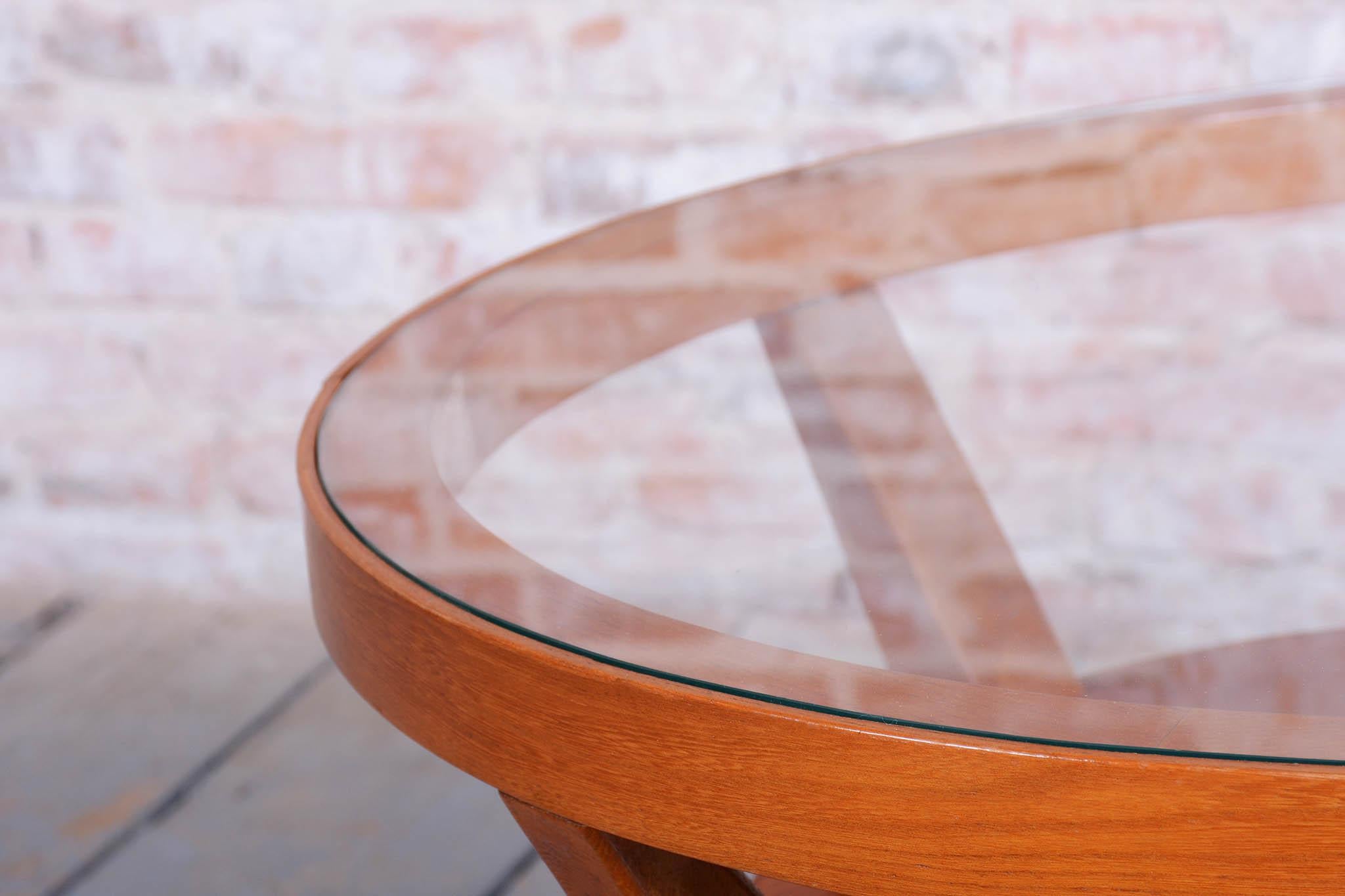 Restored Art Deco Coffee Table, by Koželka and Kropáček, Oak, Czech, 1940s For Sale 1