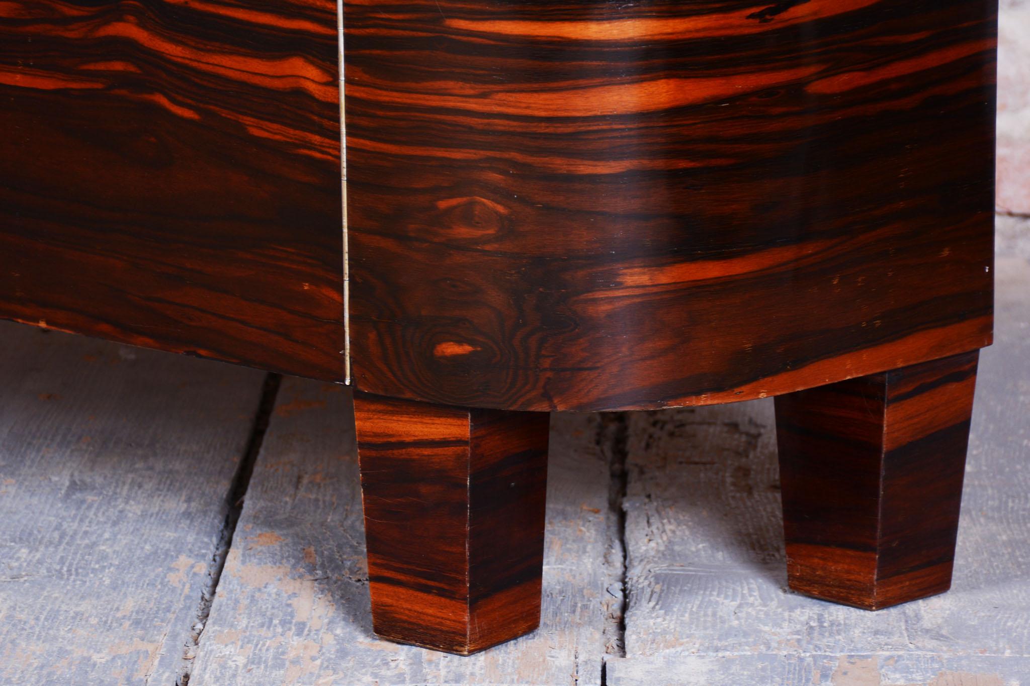 Restored Art Deco Display Cabinet , Macassar and Glass, Polished, Frace, 1920s 6