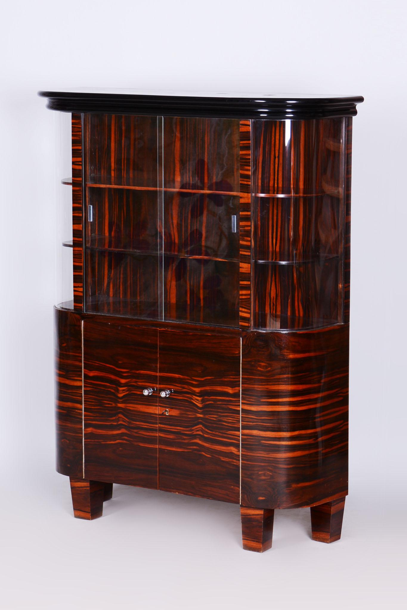 French Restored Art Deco Display Cabinet , Macassar and Glass, Polished, Frace, 1920s