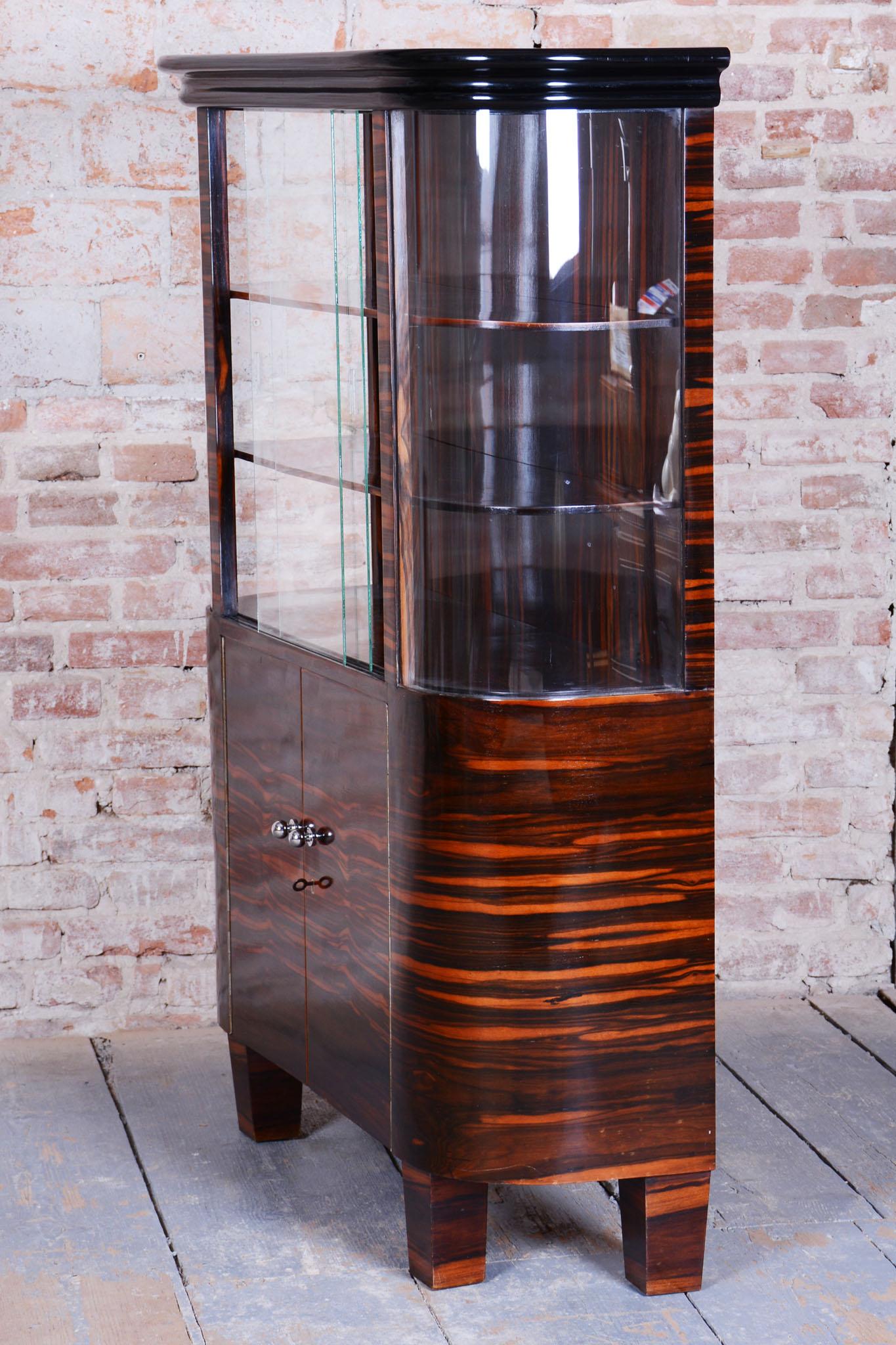 Restored Art Deco Display Cabinet , Macassar and Glass, Polished, Frace, 1920s 2