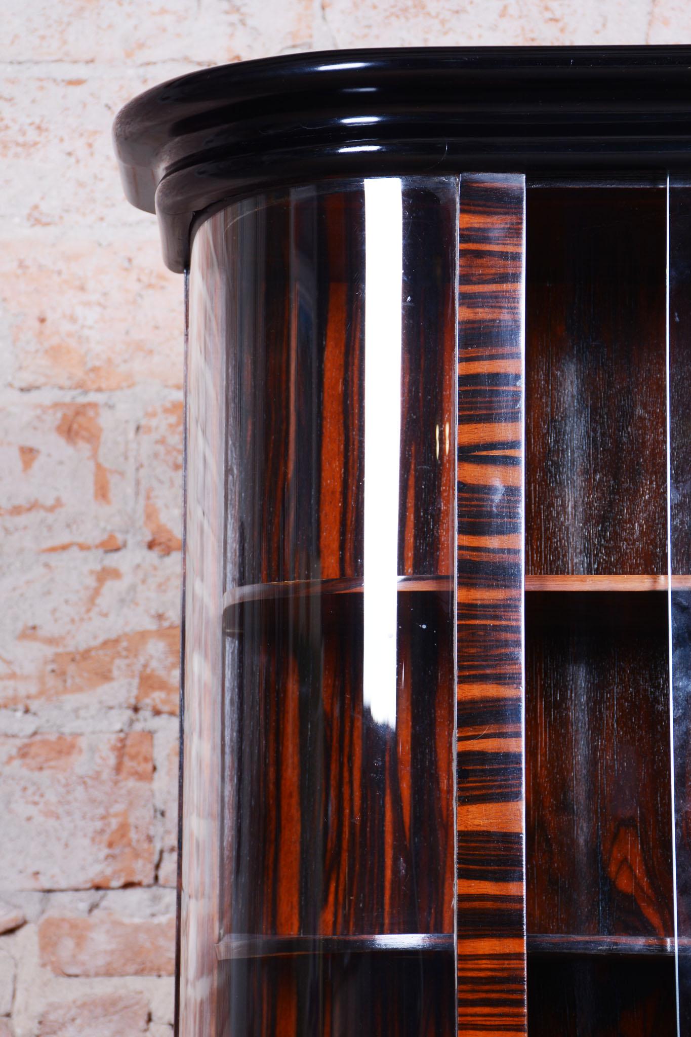 Restored Art Deco Display Cabinet , Macassar and Glass, Polished, Frace, 1920s 4