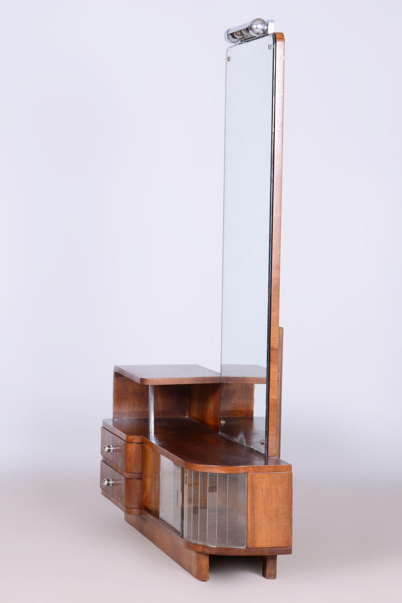 Restored Art Deco Dressing Mirror, by R. Slezak, Glass, Walnut, Czech, 1930s For Sale 11