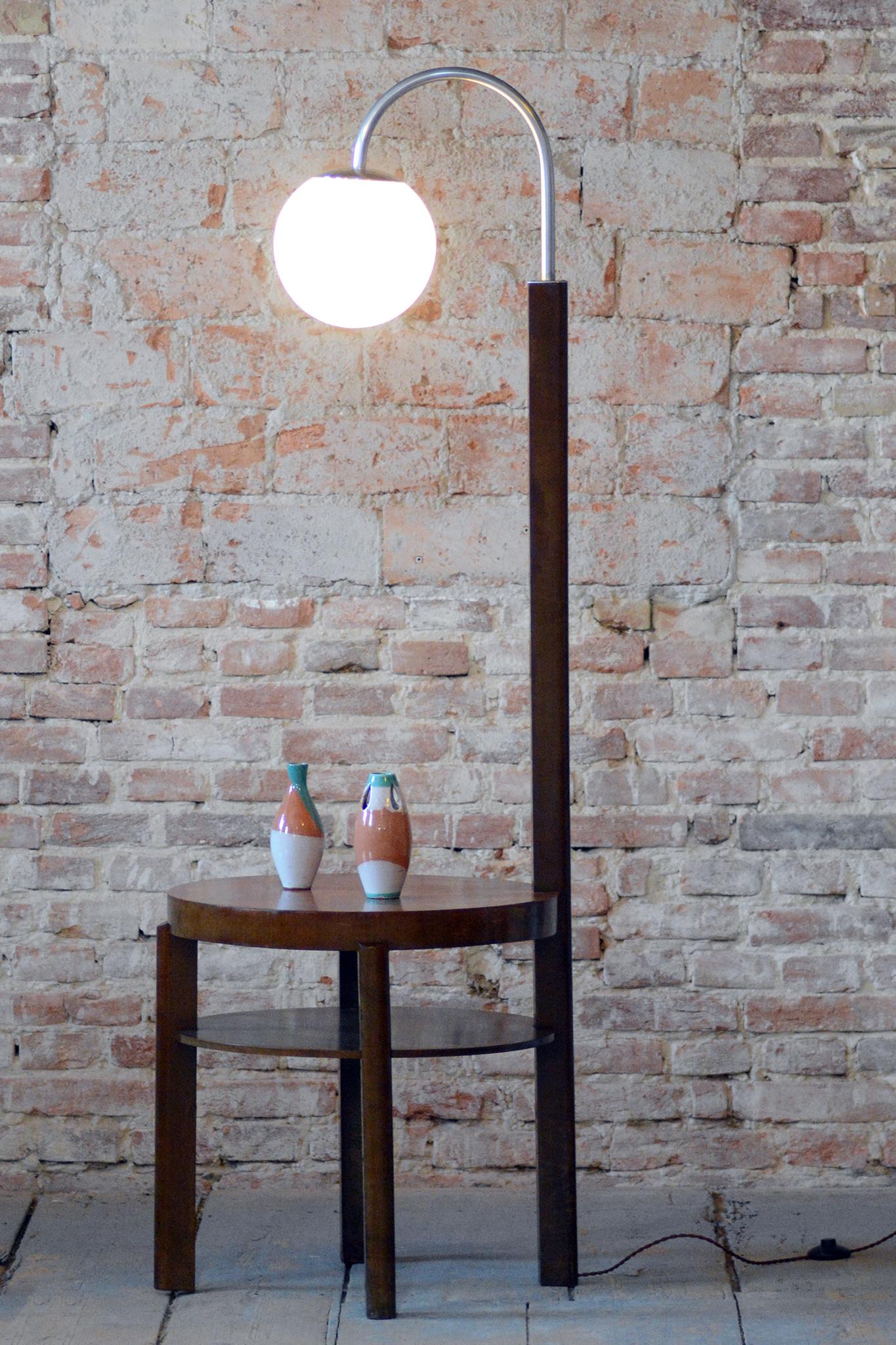 Lampadaire Art Déco restauré, Beeche, Walnut, New Electrification, Czech, 1930s en vente 3
