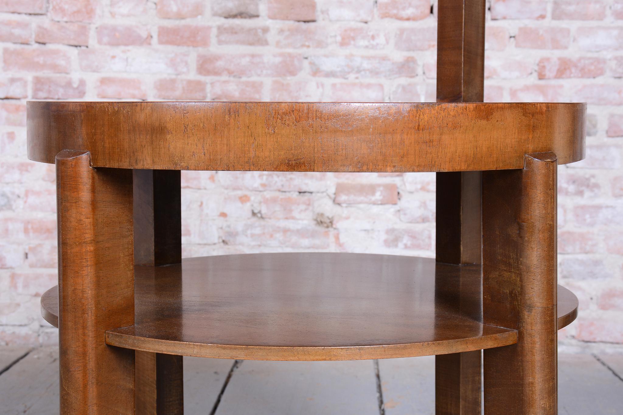 Bois Lampadaire Art Déco restauré, Beeche, Walnut, New Electrification, Czech, 1930s en vente