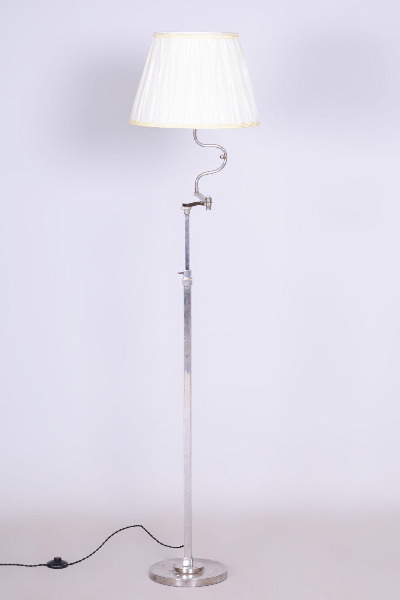 Restored Art Deco Floor Lamp, New Electrification, Chrome, Steel, Czechia, 1920s For Sale 3
