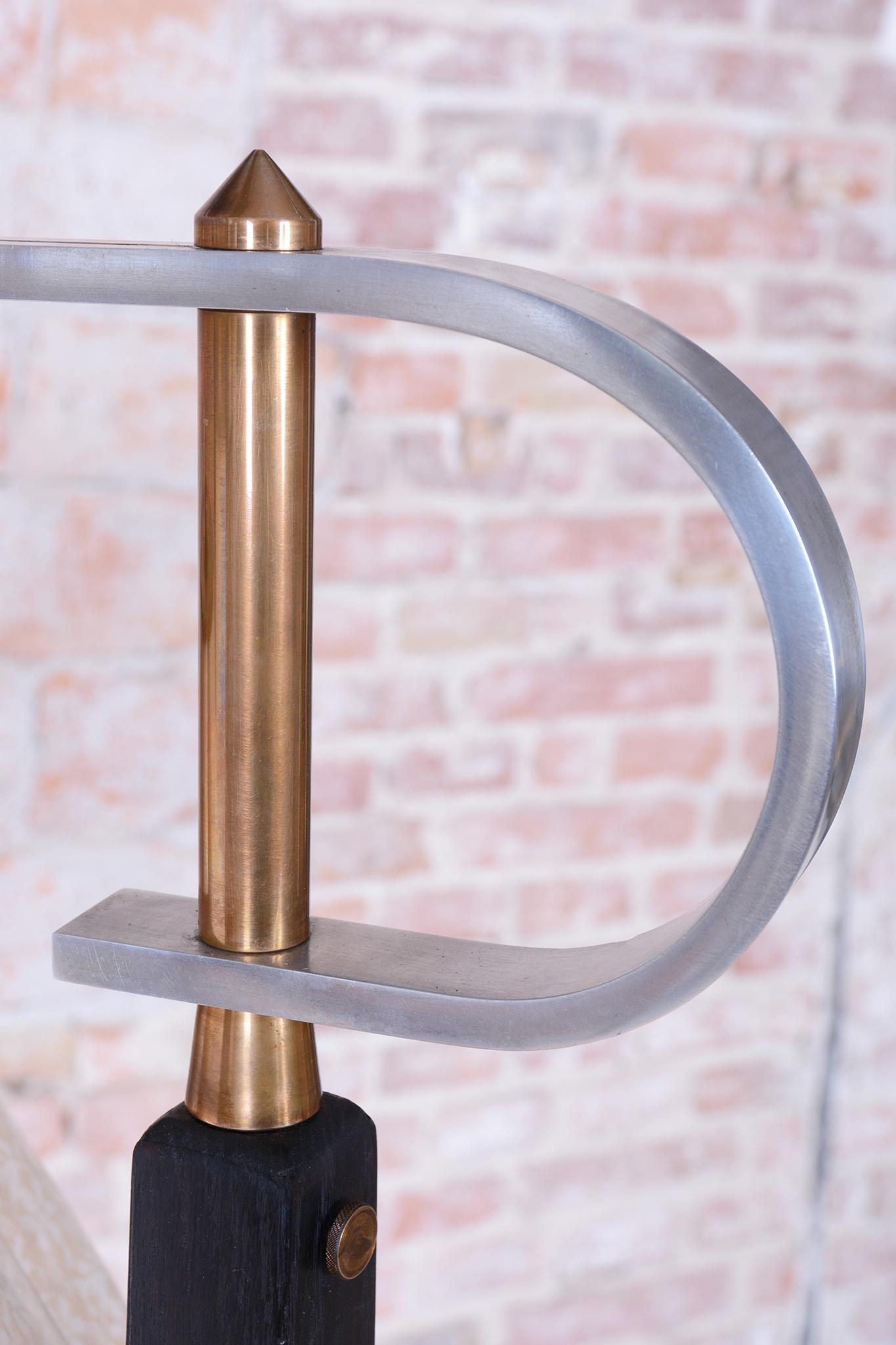 Lámpara de pie Art Decó restaurada, roble, nueva electrificación, checa, años 20 en venta 4