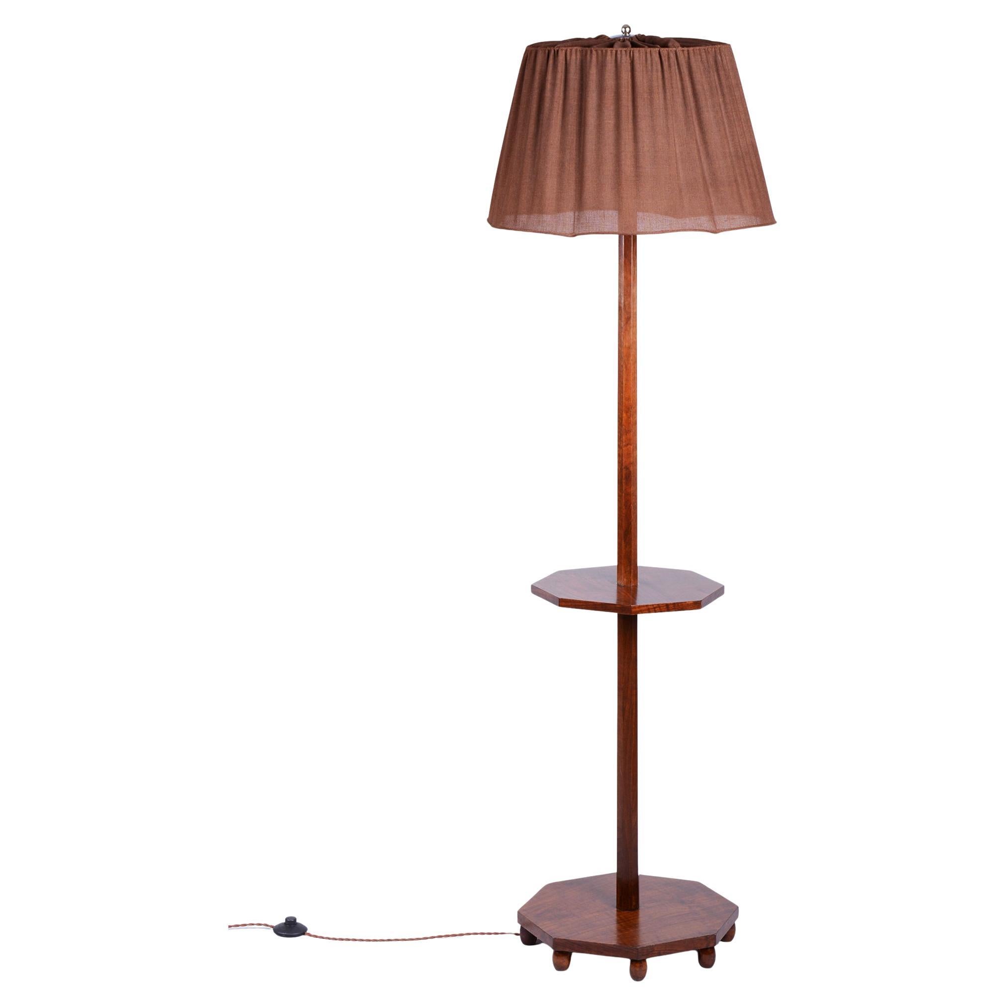Lampadaire Art Déco restauré, noyer, nouvelle électrification, tchèque, années 1920