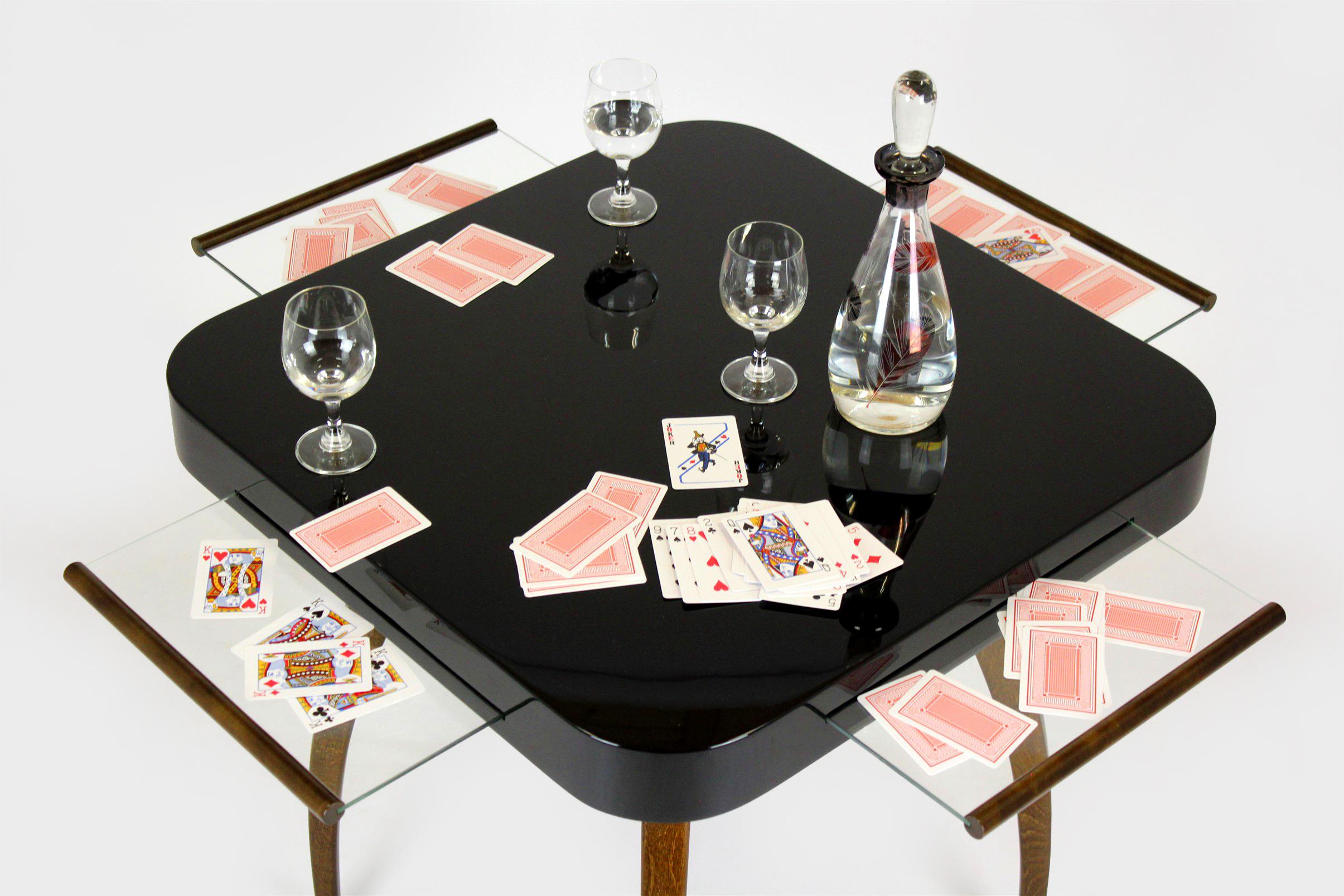 Table de jeu H259 Art déco restaurée par Jindřich Halabala pour Up Zavody, années 1930 en vente 7