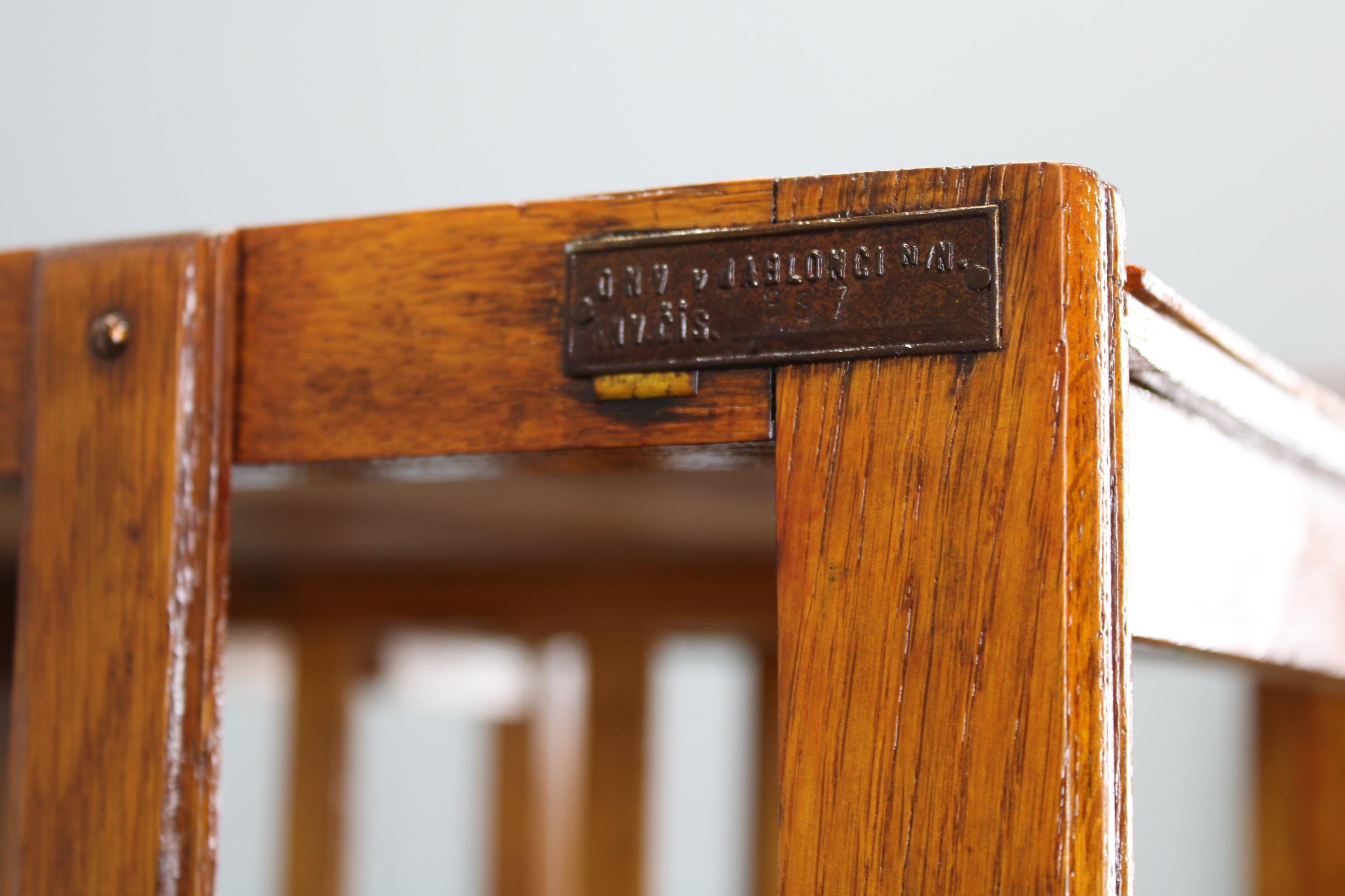 Estantería de roble Art Decó restaurada, Alemania Años 30 - Estantería Bauhaus en venta 6