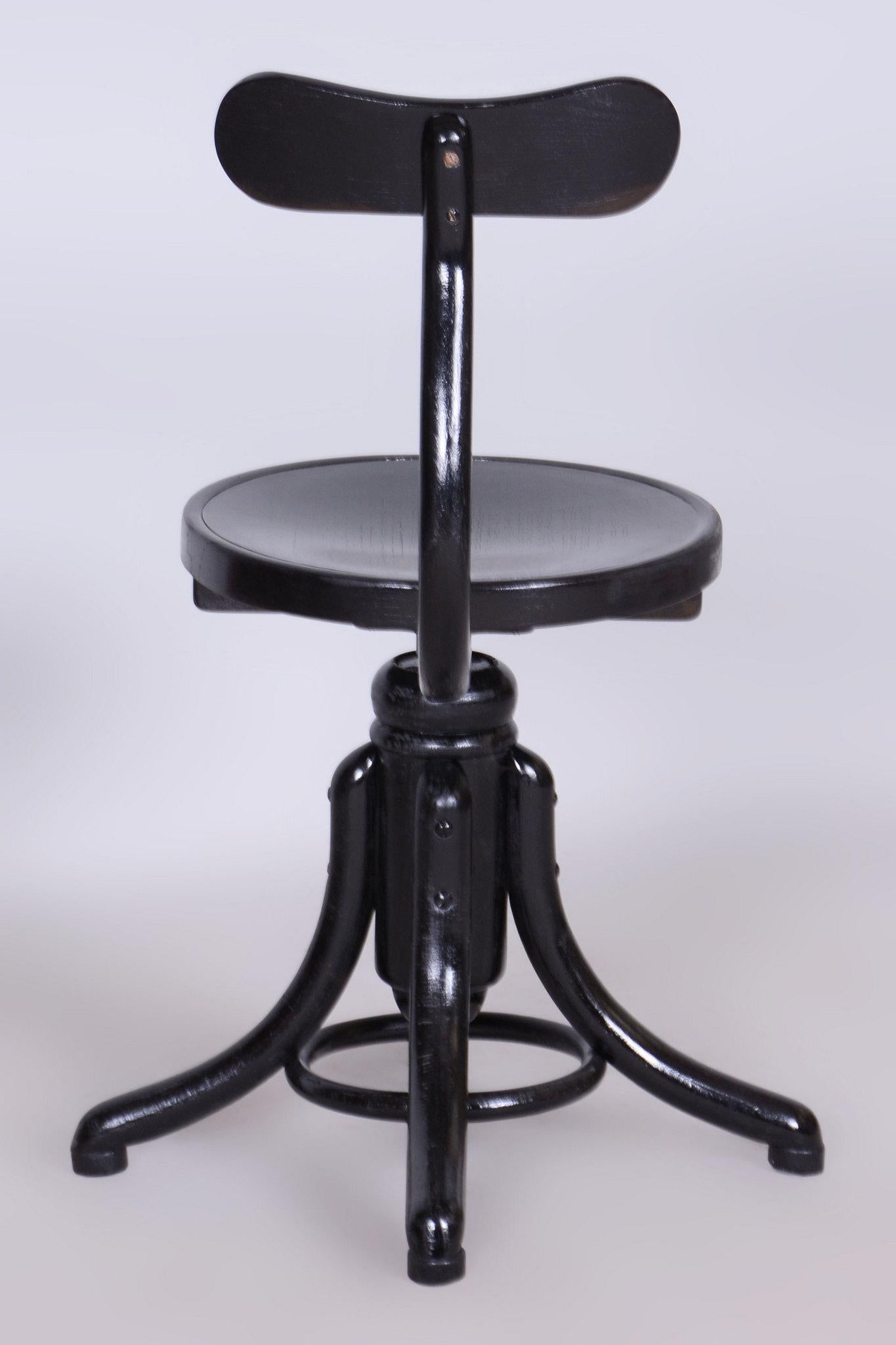 Restaurierter Art Deco Klavier-Drehstuhl, von Thonet, Buche, poliert, Tschechien, 1930er Jahre (Tschechisch) im Angebot