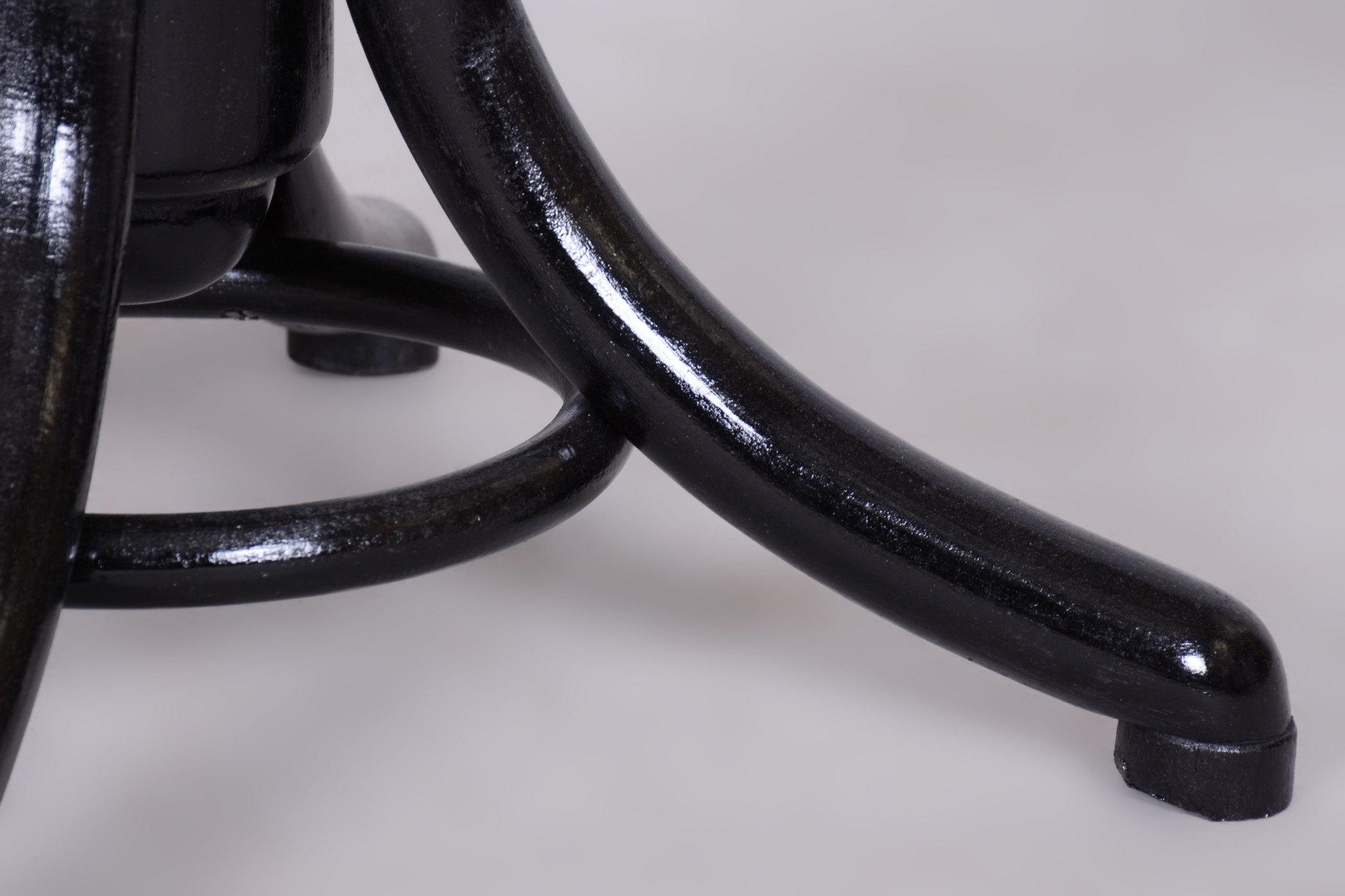 Restaurierter Art Deco Klavier-Drehstuhl, von Thonet, Buche, poliert, Tschechien, 1930er Jahre im Angebot 1