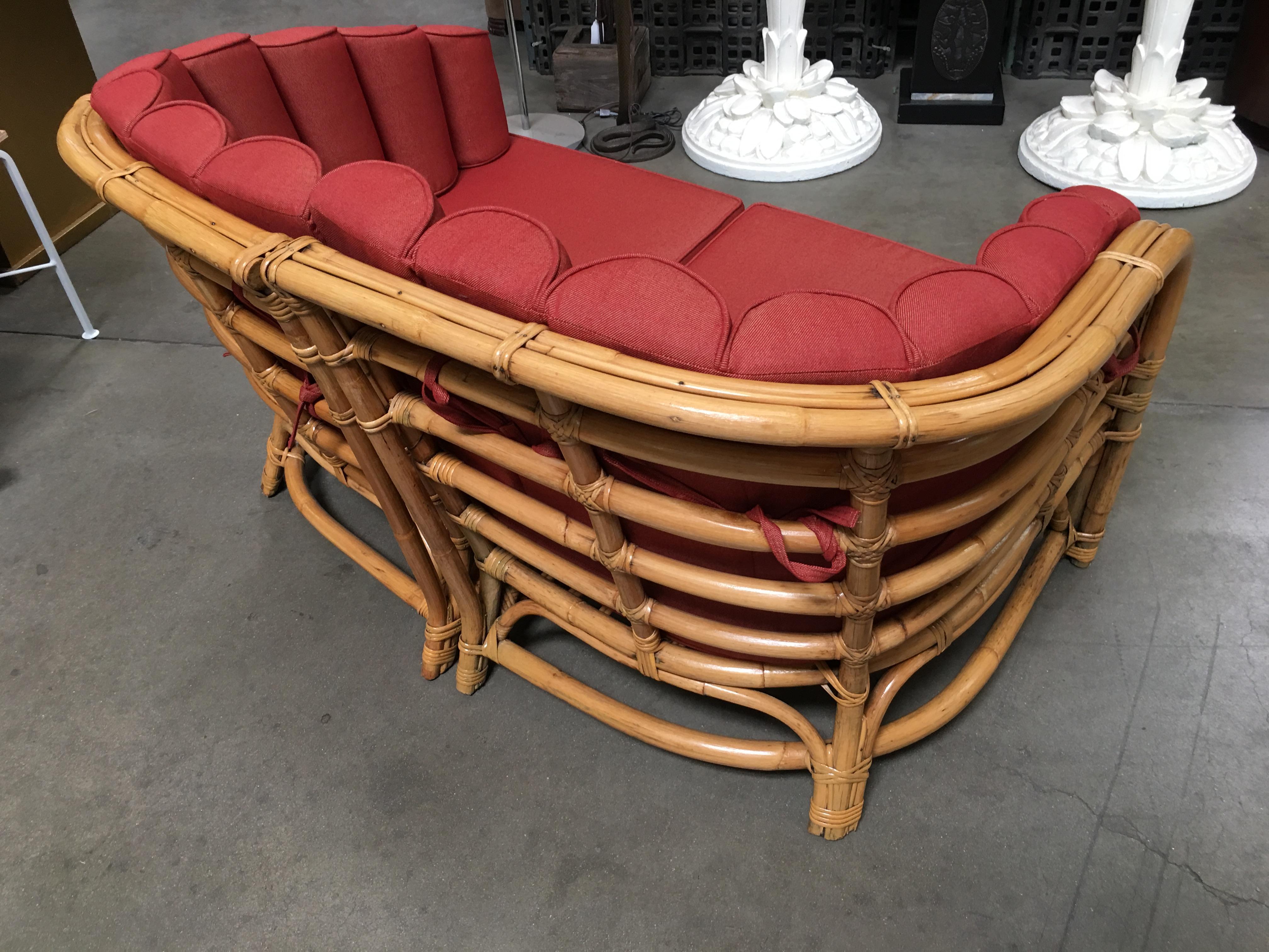 Restored Art Deco Rattan Shell Back Rattan Sectional Loveseat Sofa In Excellent Condition For Sale In Van Nuys, CA