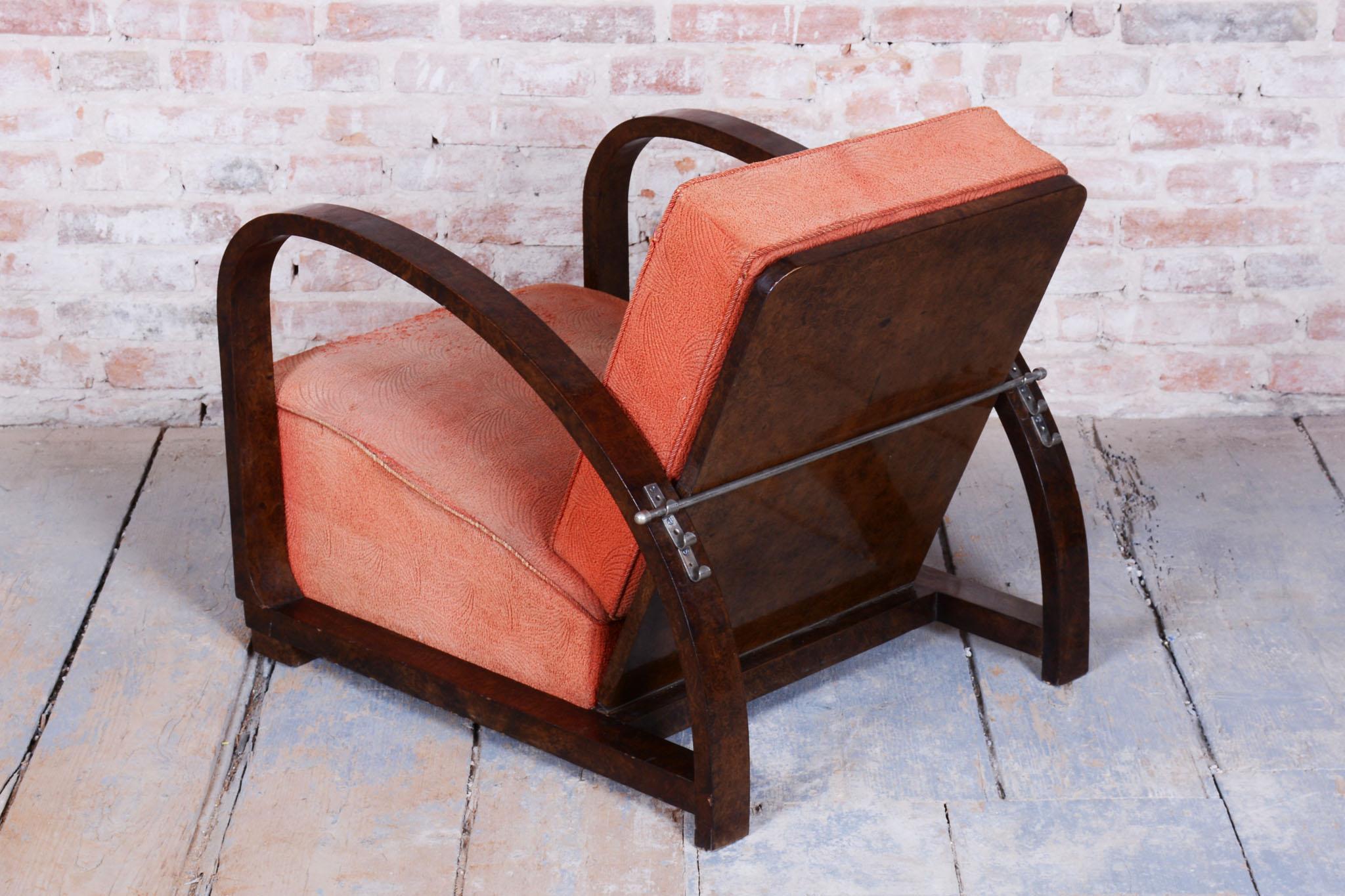 Restaurierter Art-Déco-Liegesessel, von J. Halabala, UP Závody, Tschechien. 1920s (Frühes 20. Jahrhundert) im Angebot