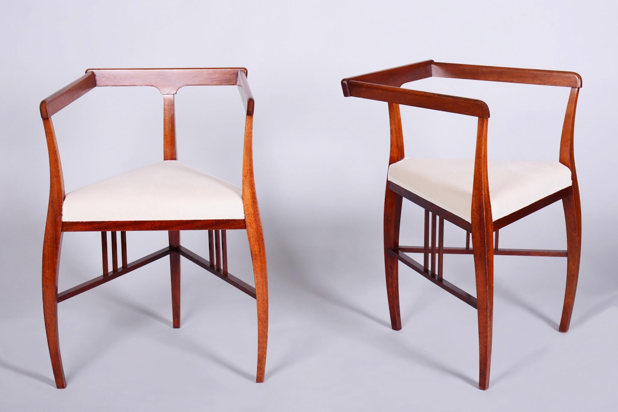 Tchèque Ensemble de sièges Art déco restauré, par J. Kotěra, Josef Motka - Litovel, République tchèque, années 1900 en vente