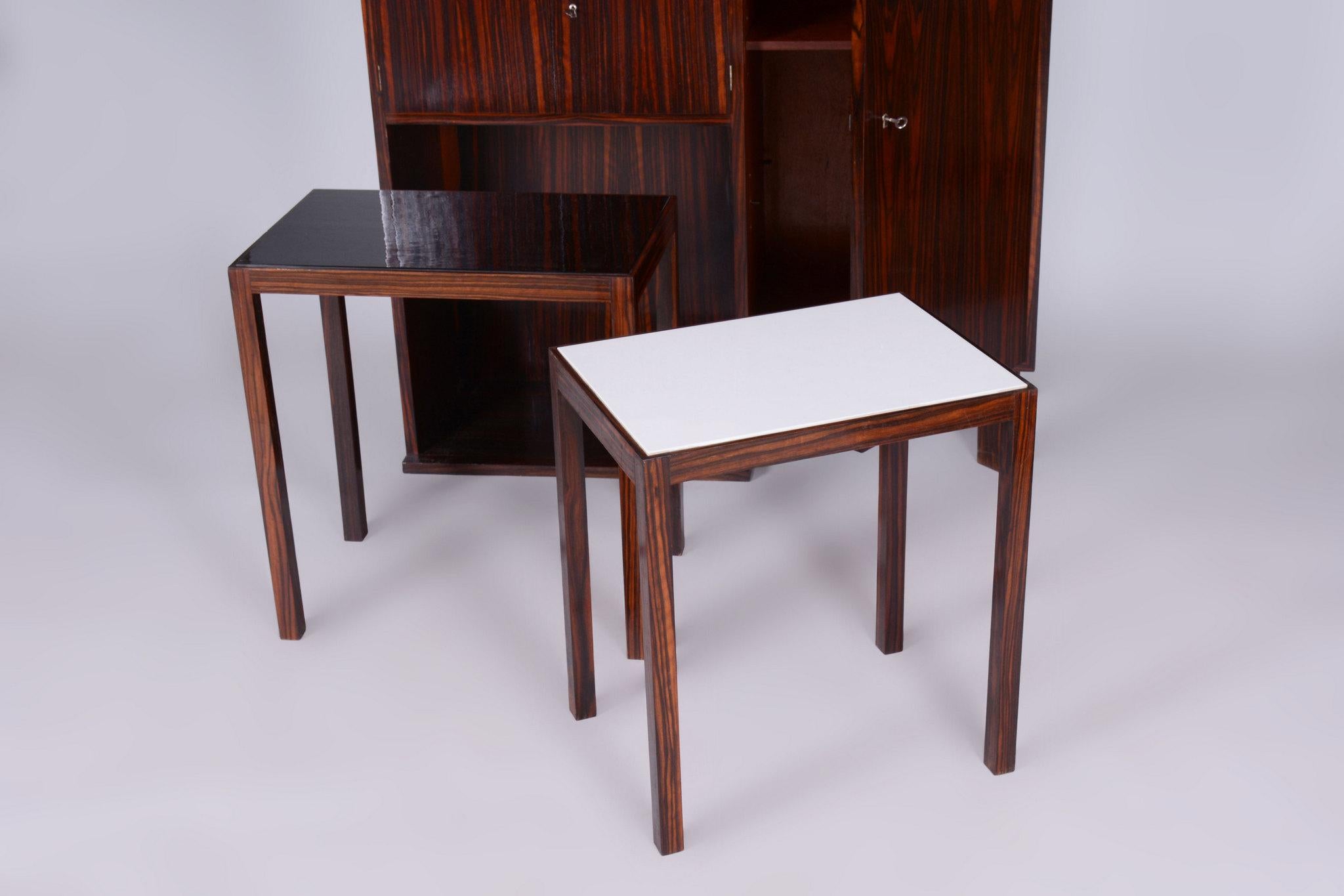 Restaurierte Art Deco Sekretär Anrichte, Makassar, Ahorn, Tschechisch, 1930er Jahre (Mitte des 20. Jahrhunderts) im Angebot