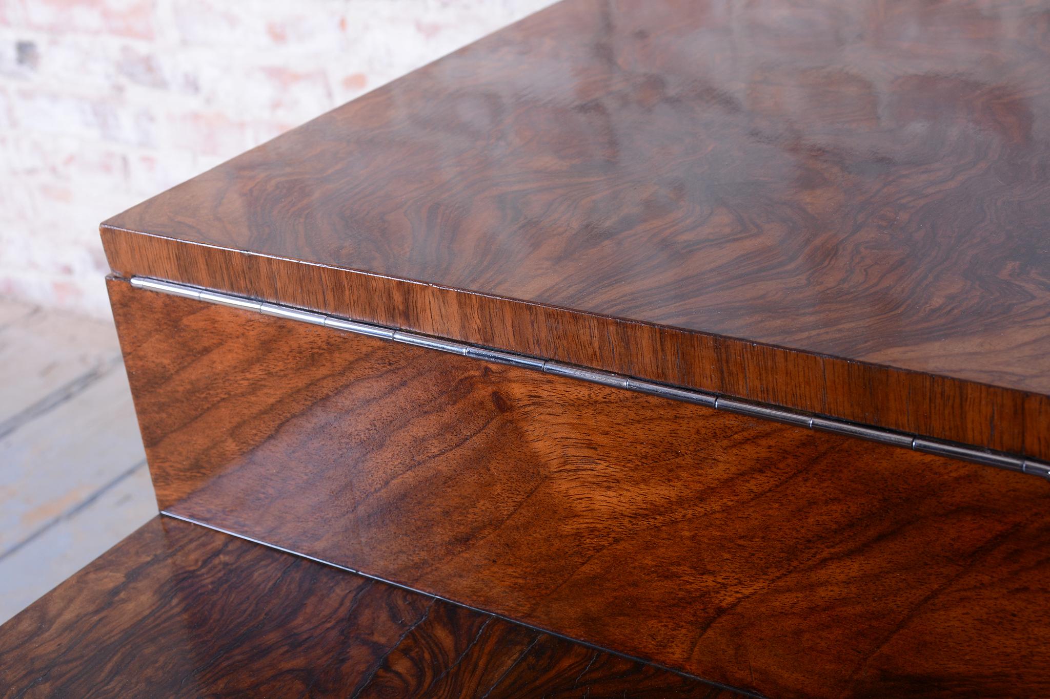 Restored Art Deco Serving Trolley, Walnut, Repolished, Czech, 1920s For Sale 11