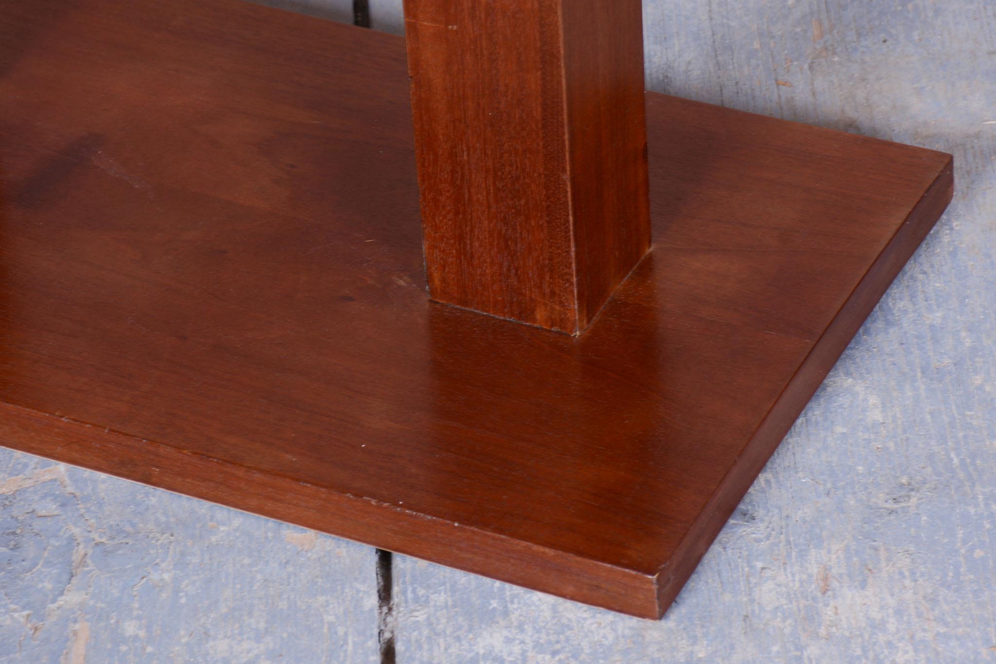 Restored Art Deco Side Table, Mahogany, Revived Polish, France, 1930s en vente 1