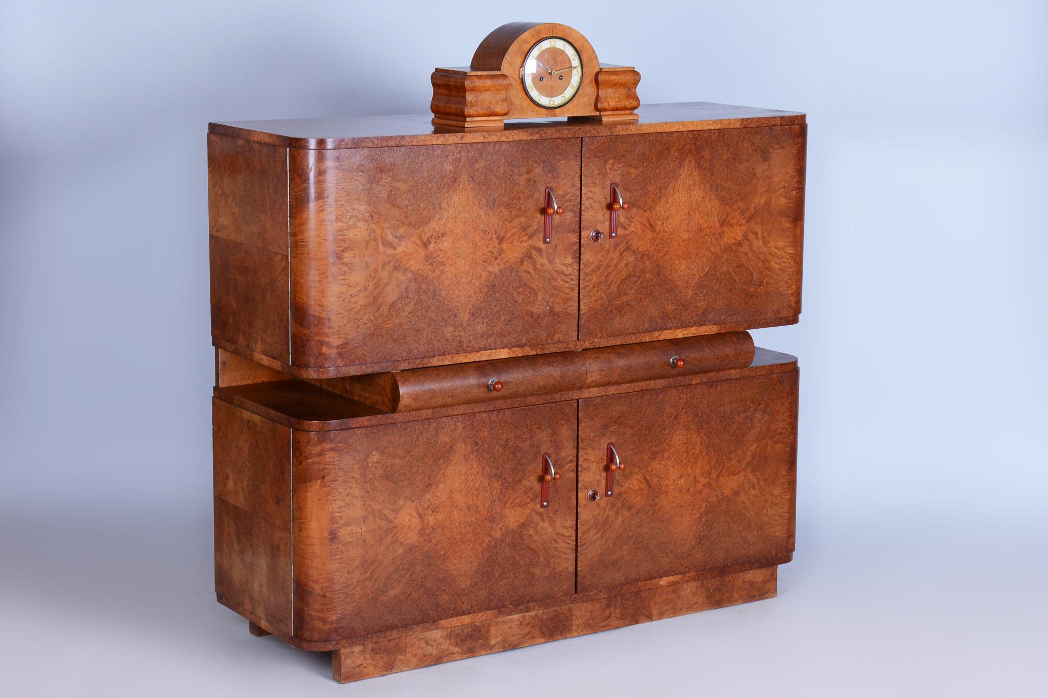 Restored Art Deco Sideboard, by J. Halabala, UP Zavody, Mahogany, Czech, 1920s In Good Condition For Sale In Brandys nad Labem, Středočeský kraj