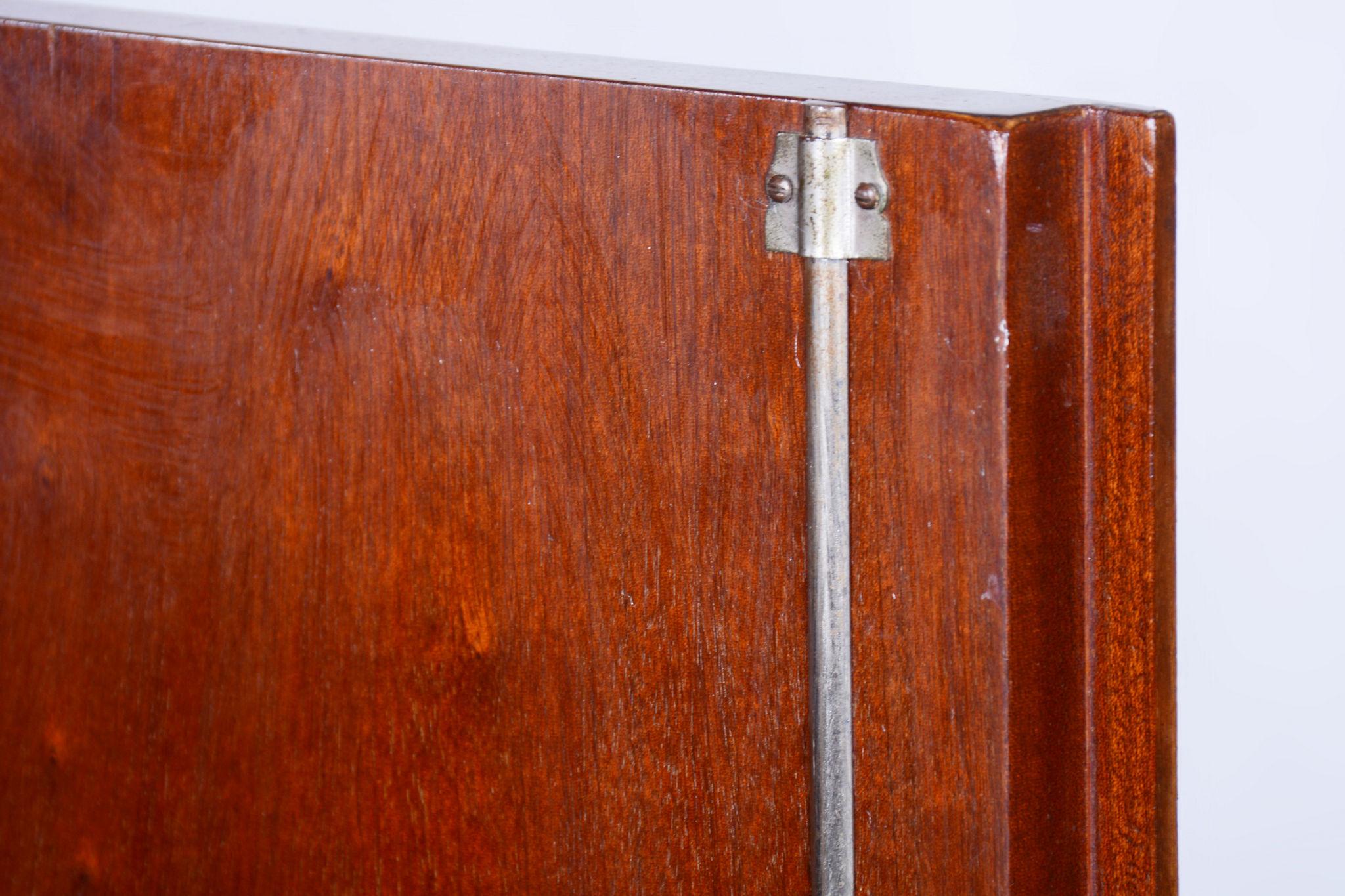 Credenza Art Deco restaurata, di J. Halabala, Up & Up Zavody, Noce, Repubblica Ceca, anni '30 7