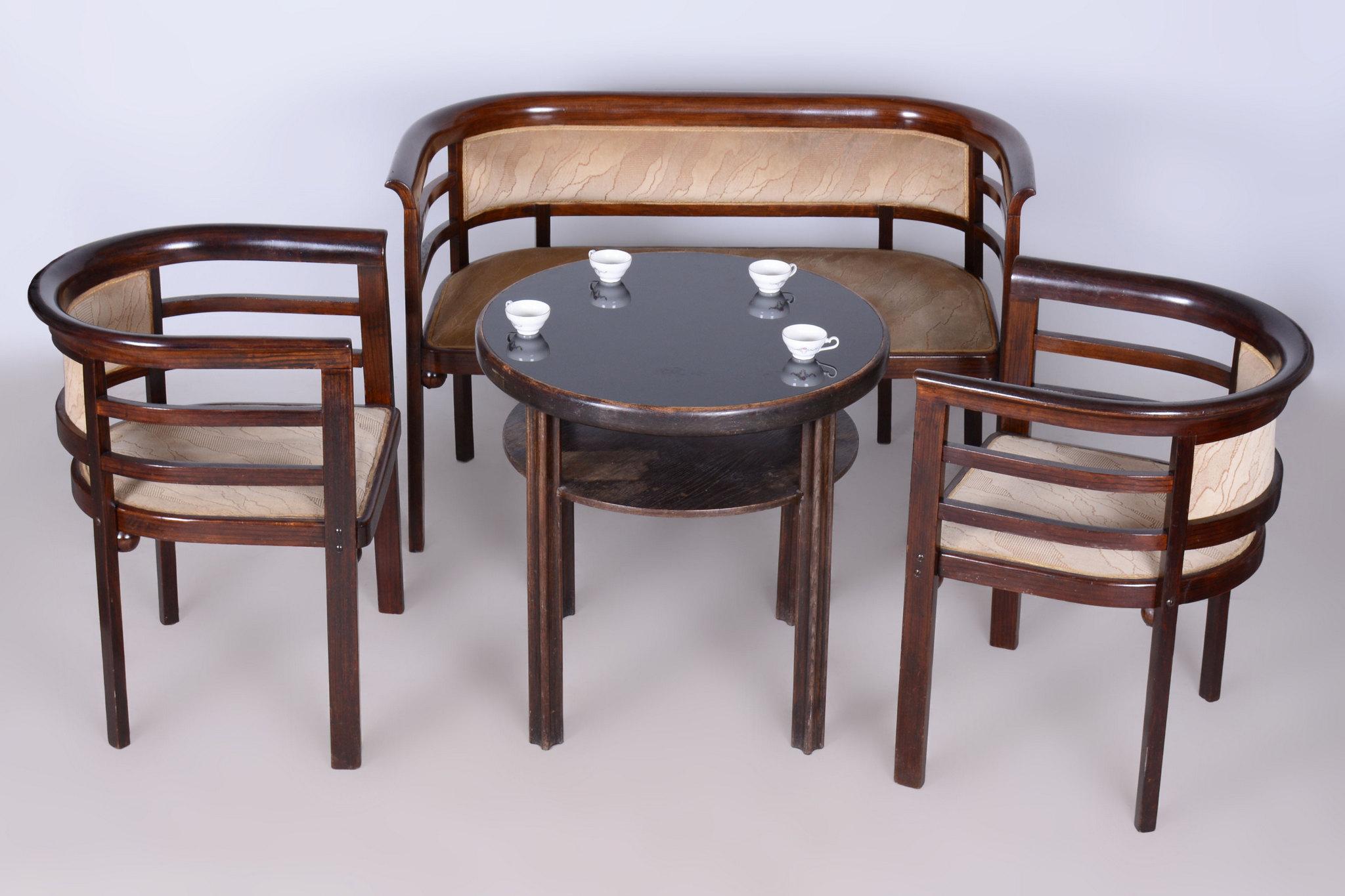Restored Art Deco Small Table, by J. Hoffmann, Wiener Werkstätte, Czech, 1910s In Good Condition For Sale In Horomerice, CZ