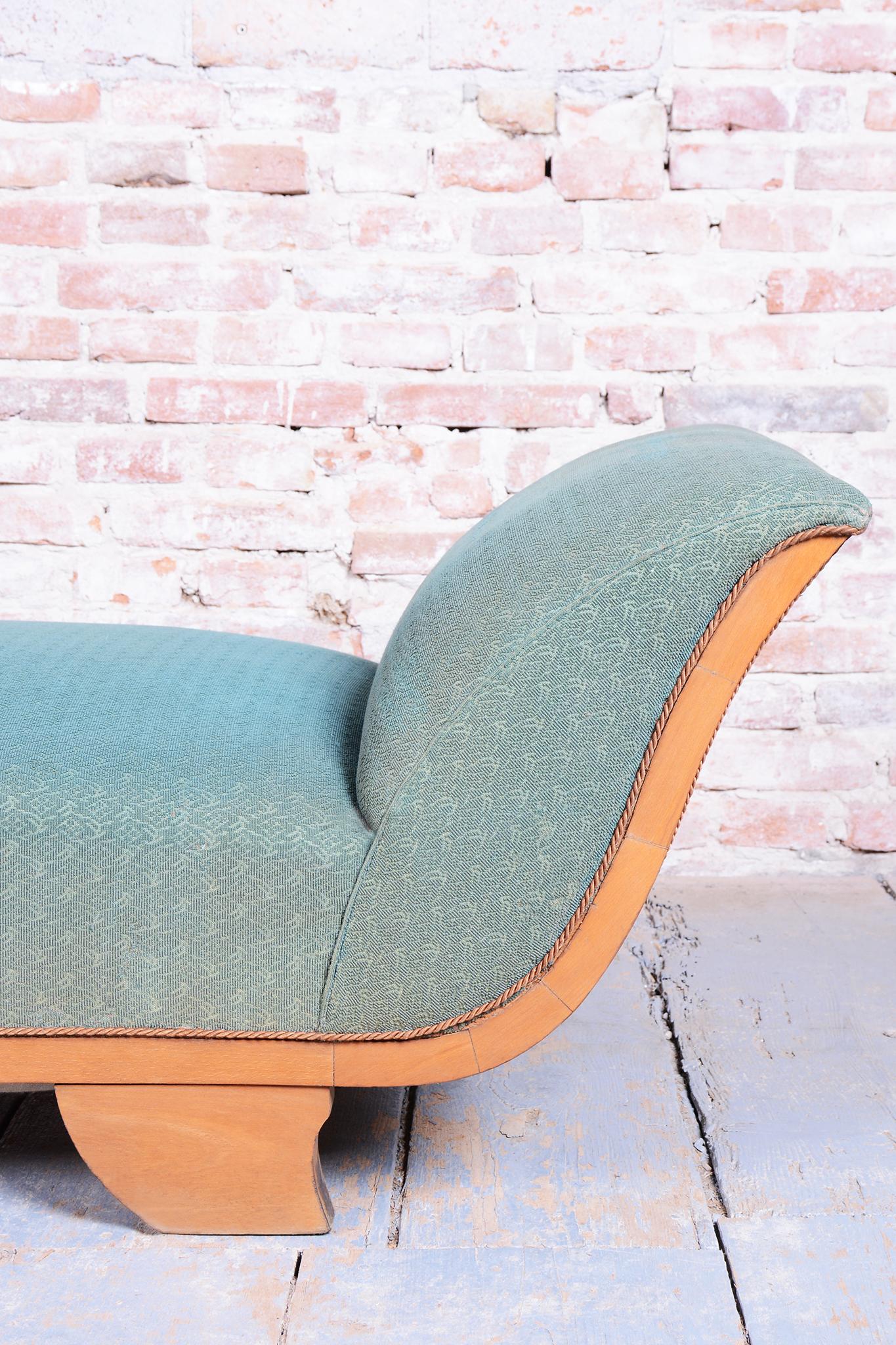 Sofá Art Decó restaurado, haya, polaco recuperado, checo, años 20 siglo XX en venta