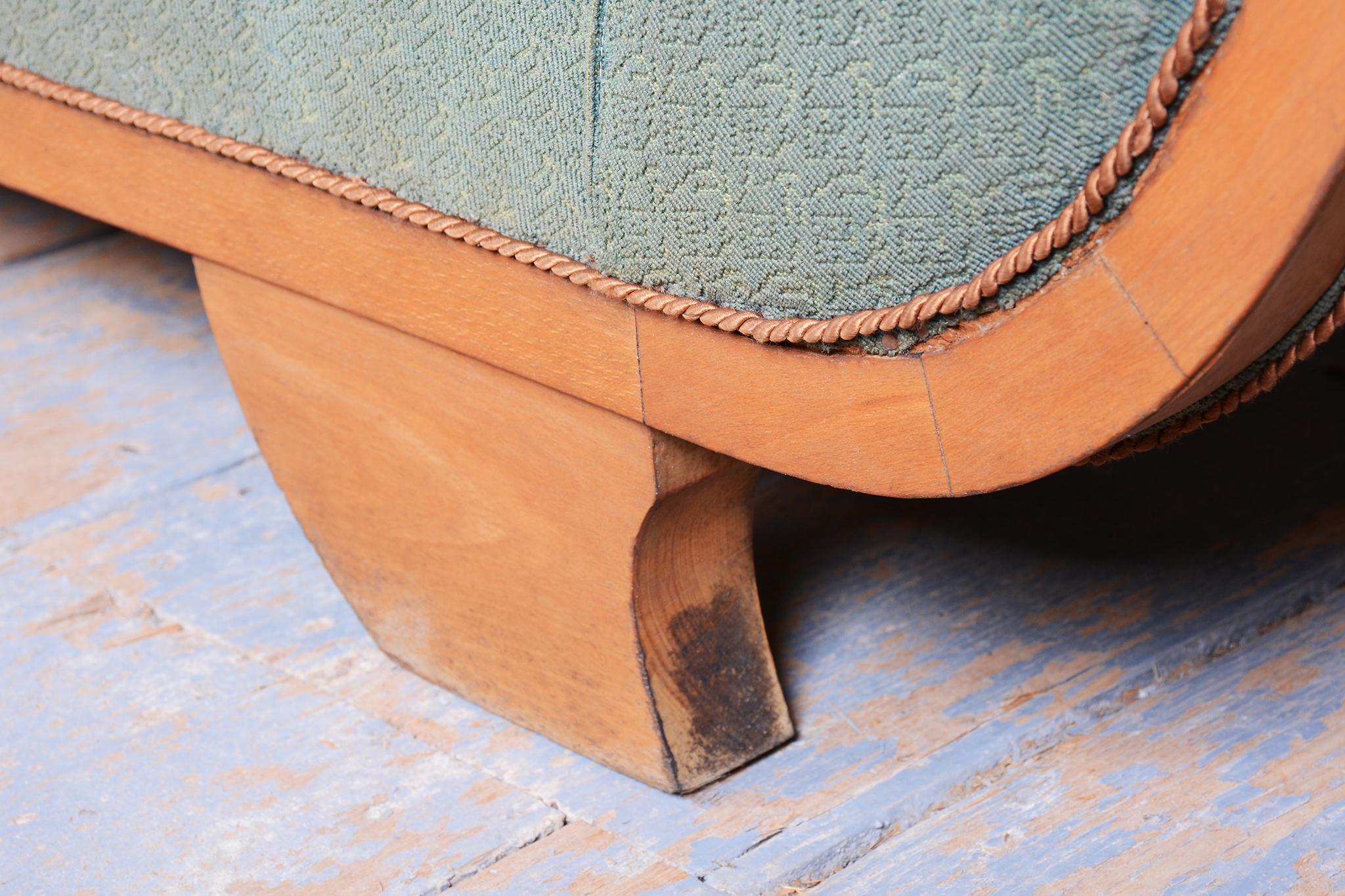 Sofá Art Decó restaurado, haya, polaco recuperado, checo, años 20 Tela en venta