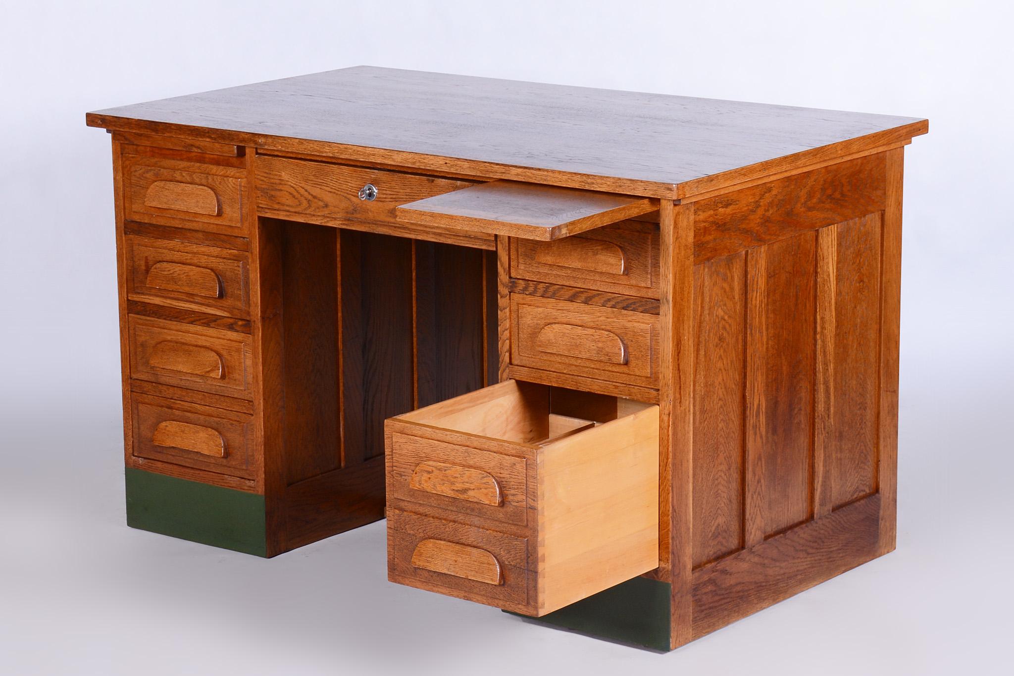 Restored Art Deco Solid Oak Writing Desk Made in the 1930s, Czechia For Sale 5