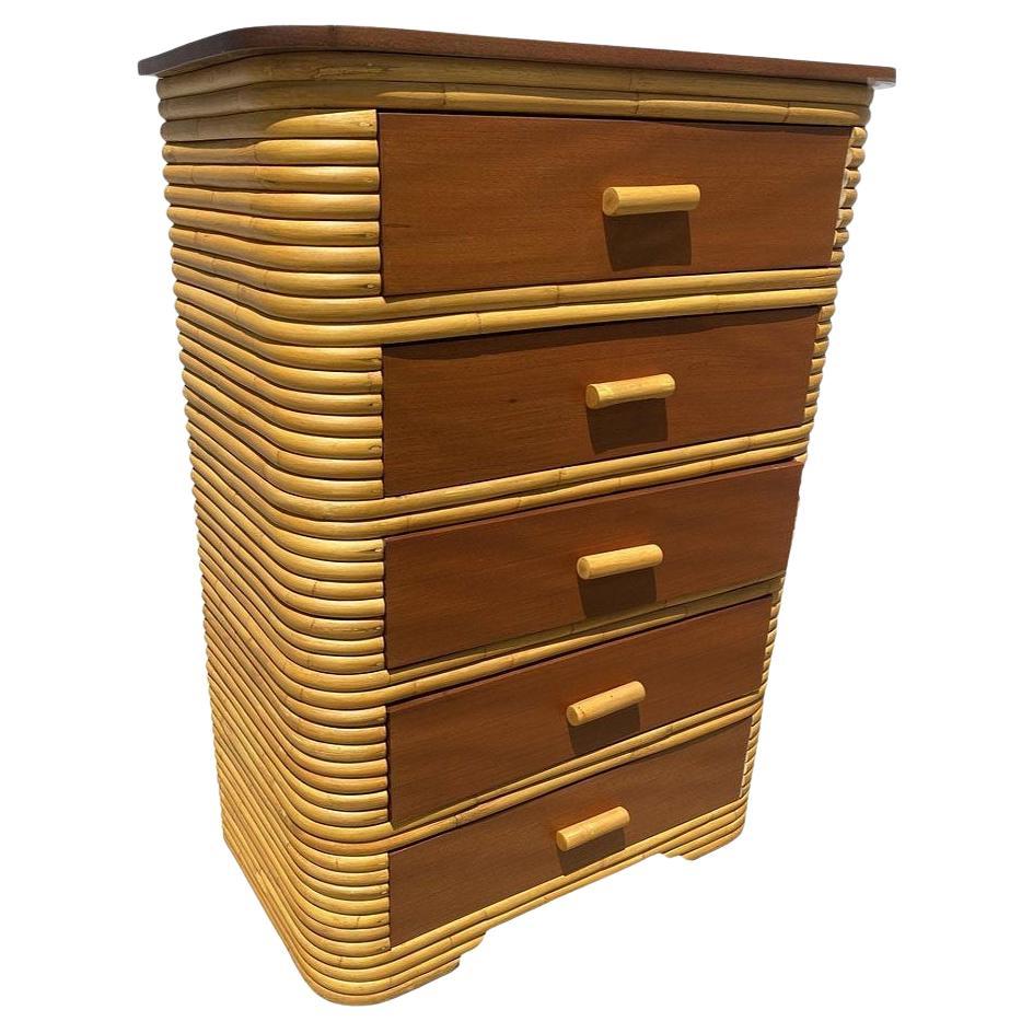 Commode haute en rotin empilé restaurée Art Deco avec acajou