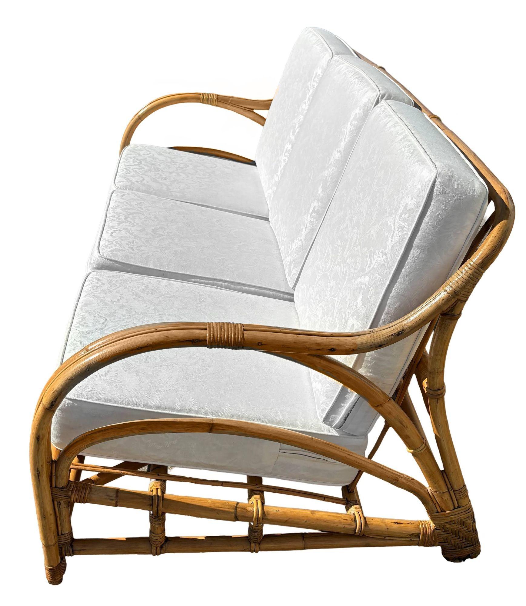 Restored Art Deco Stick Rattan Three-Seat Transitional Sectional Sofa In Excellent Condition For Sale In Van Nuys, CA