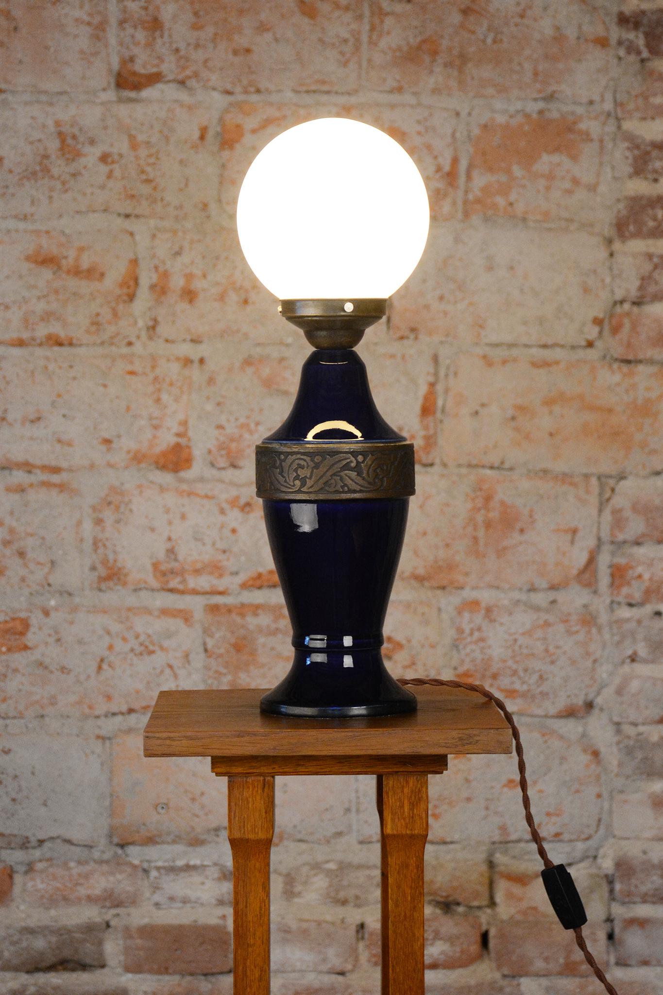 Restored Art Deco Table Lamp, Cobalt Glass, Opal Lampshade, Czech, 1920s In Good Condition For Sale In Brandys nad Labem, Středočeský kraj