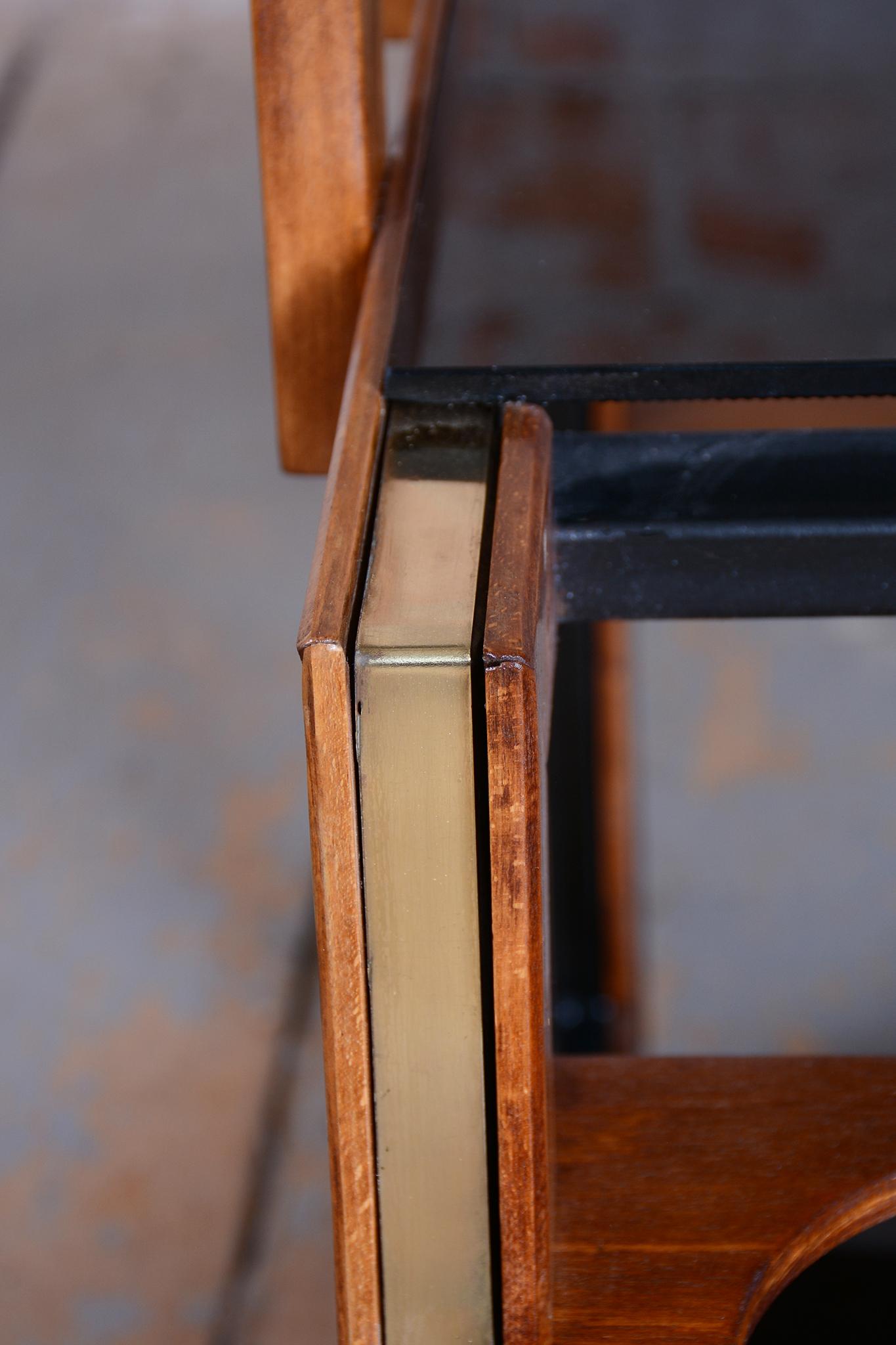Carrello Art Deco restaurato, Beeche, ottone, vetro opalino, nuovo polacco, ceco, anni '50 in vendita 3