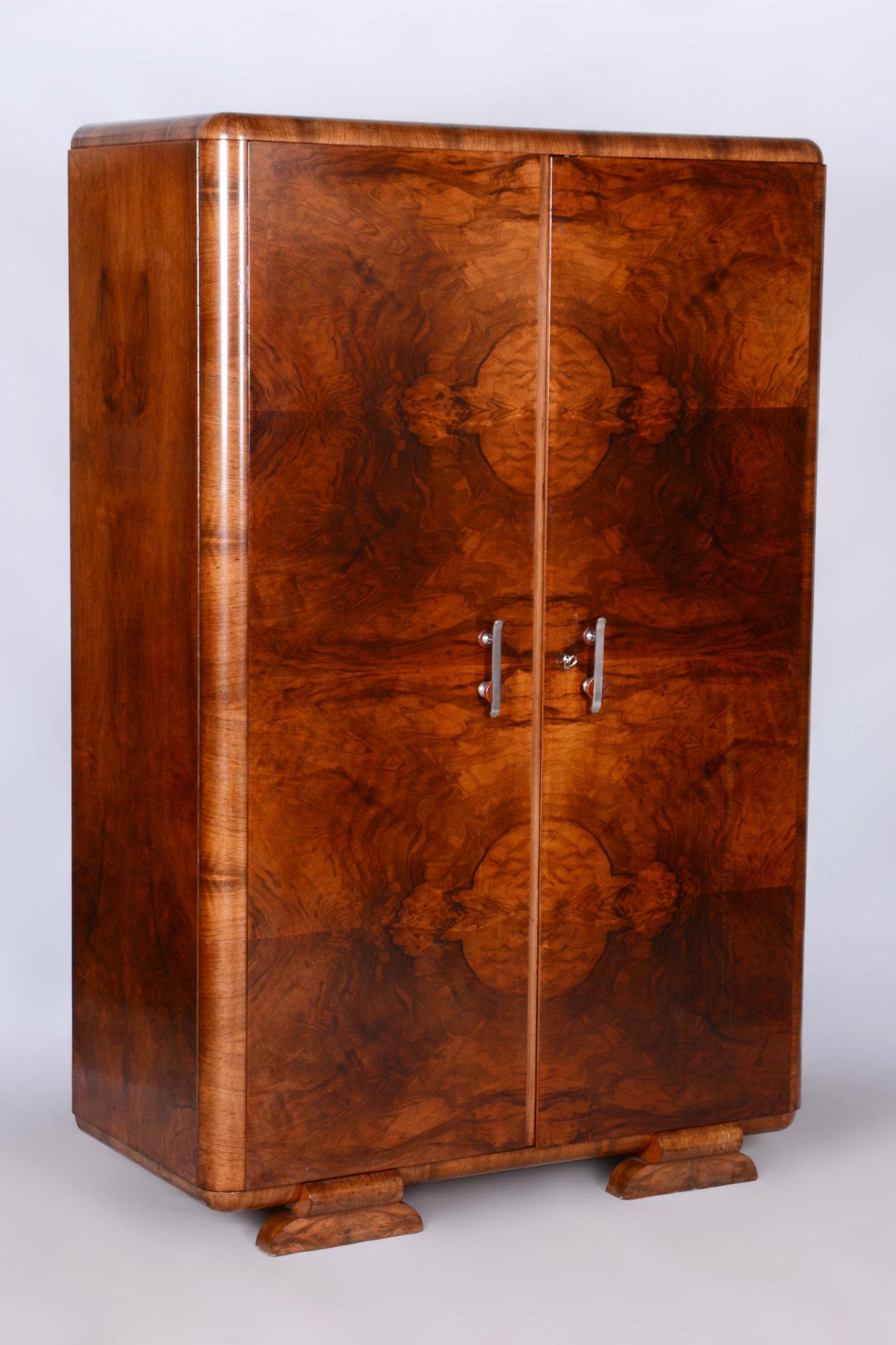 Restored Art Deco Wardrobe, by J. Halabala, UP Zavody, Walnut, Czech, 1920s 1