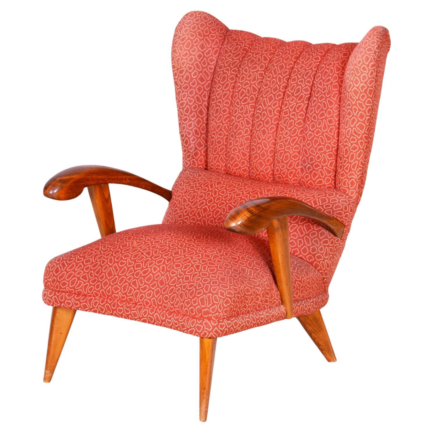 Restored Art Deco Wingchair, by Jan Vaněk, Beech, Czech, 1930s For Sale