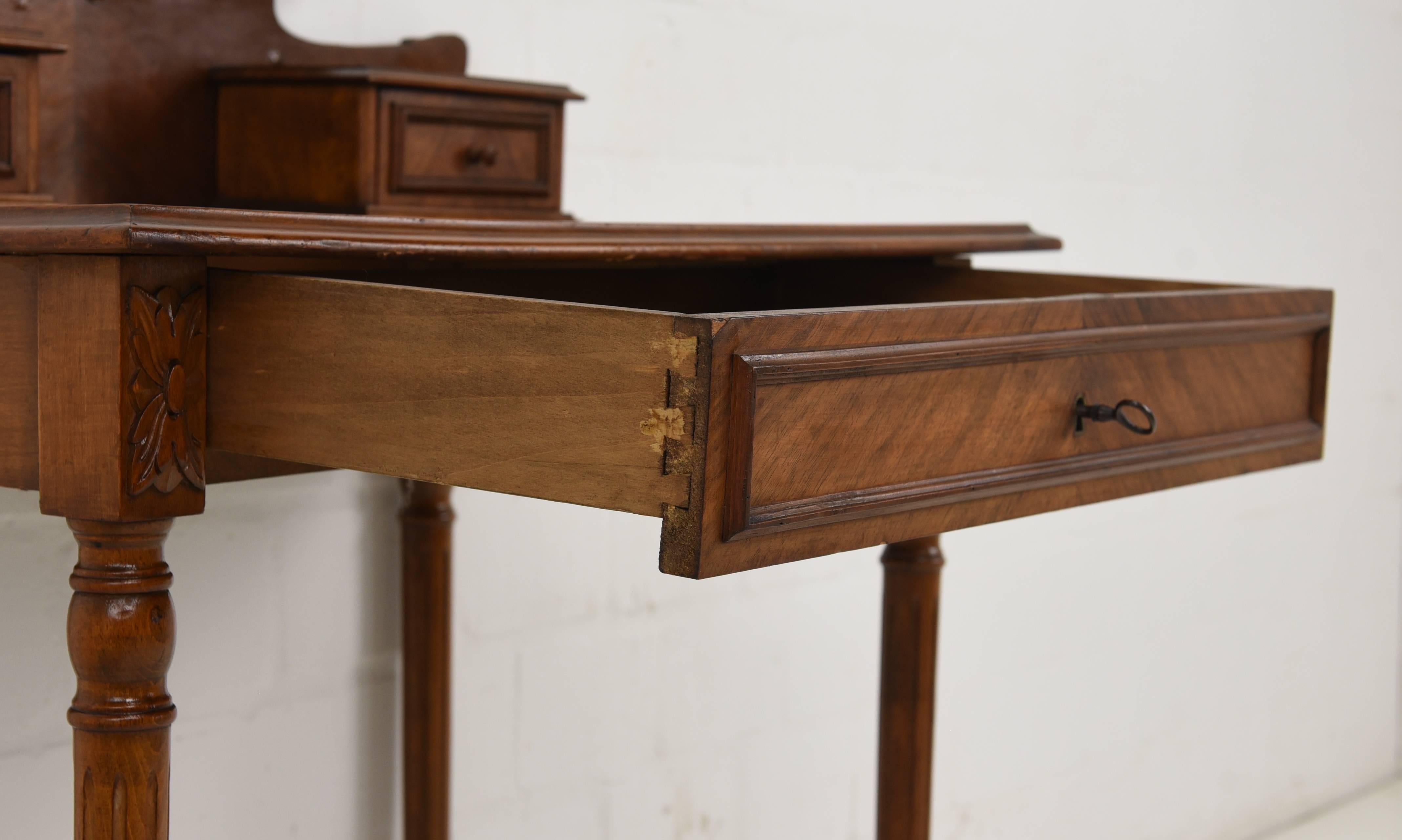 Walnut Restored Art Nouveau Ladies Desk from 1920