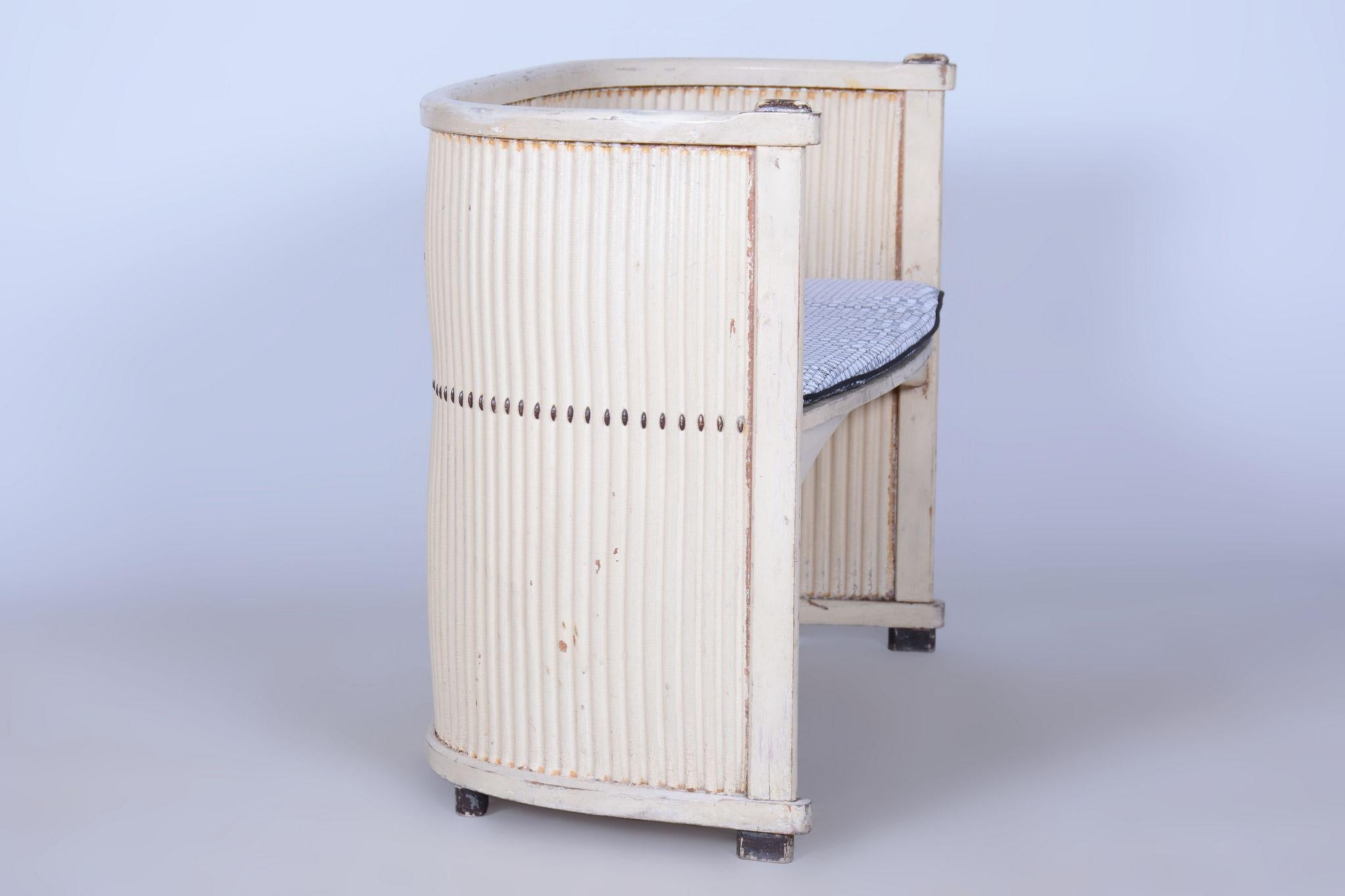 Restored Art Nouveau Seating Set, by H.G.Reinstein, Beech, Austria, 1910s en vente 5