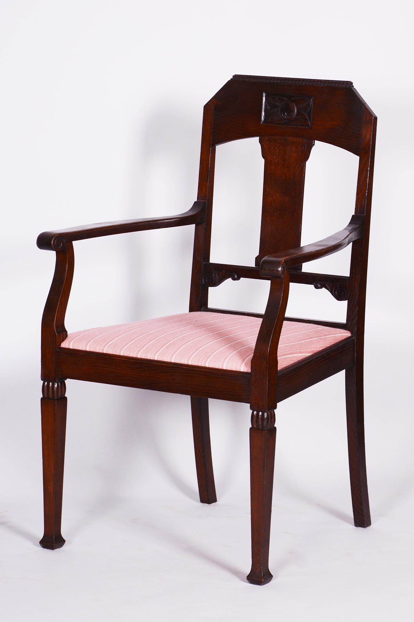 Restaurierter Jugendstil-Sessel aus Nussbaumholz, neu lackiert, Österreich, 1910er Jahre im Angebot 2