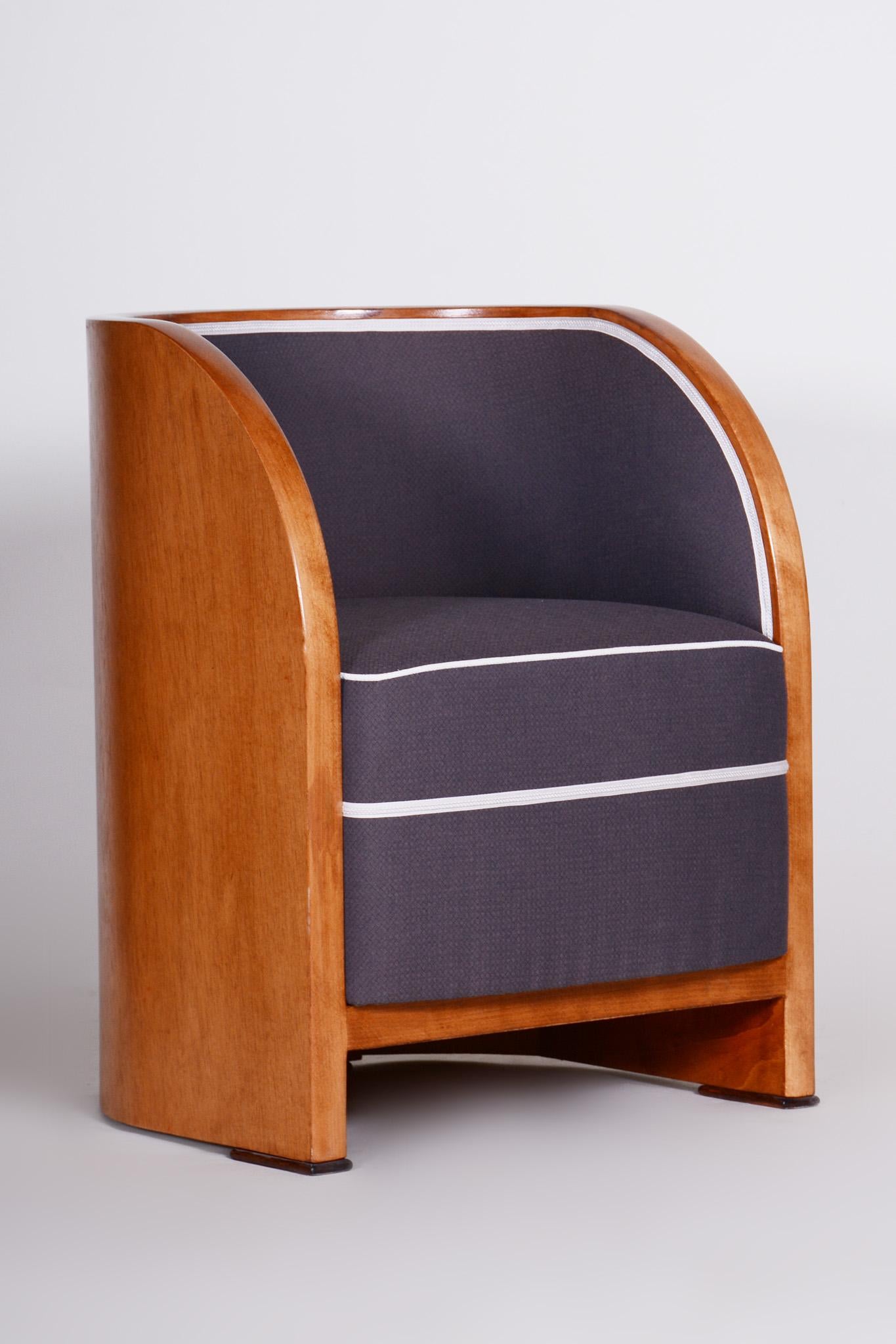 Restored Art Deco Armchair, Mahogany Veneer, Beech Solid Wood, France, 1940s In Good Condition For Sale In Horomerice, CZ