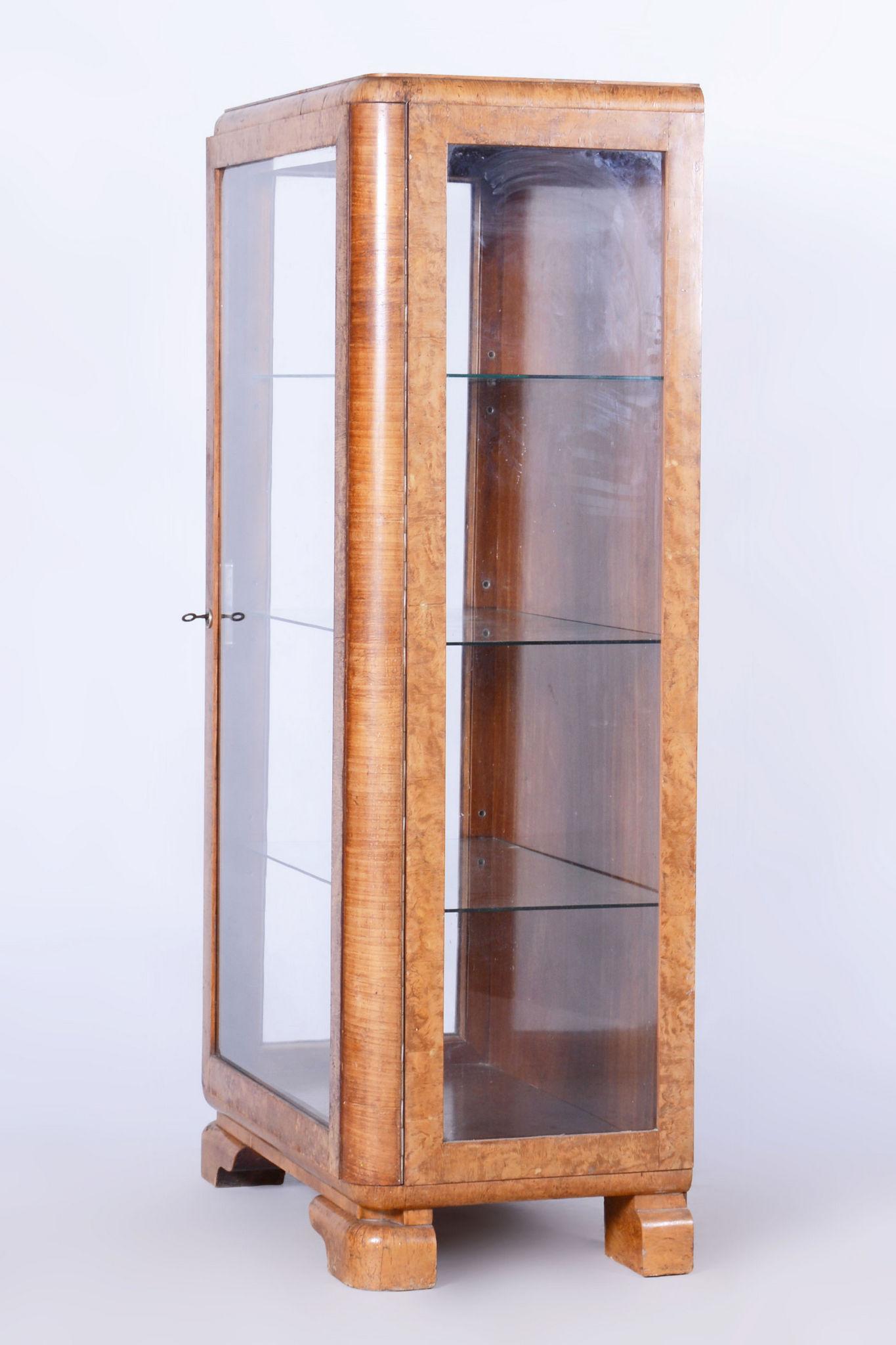 Restored ArtDeco Display Cabinet, Jindrich Halabala, UP Zavody, Czech, 1930s For Sale 9