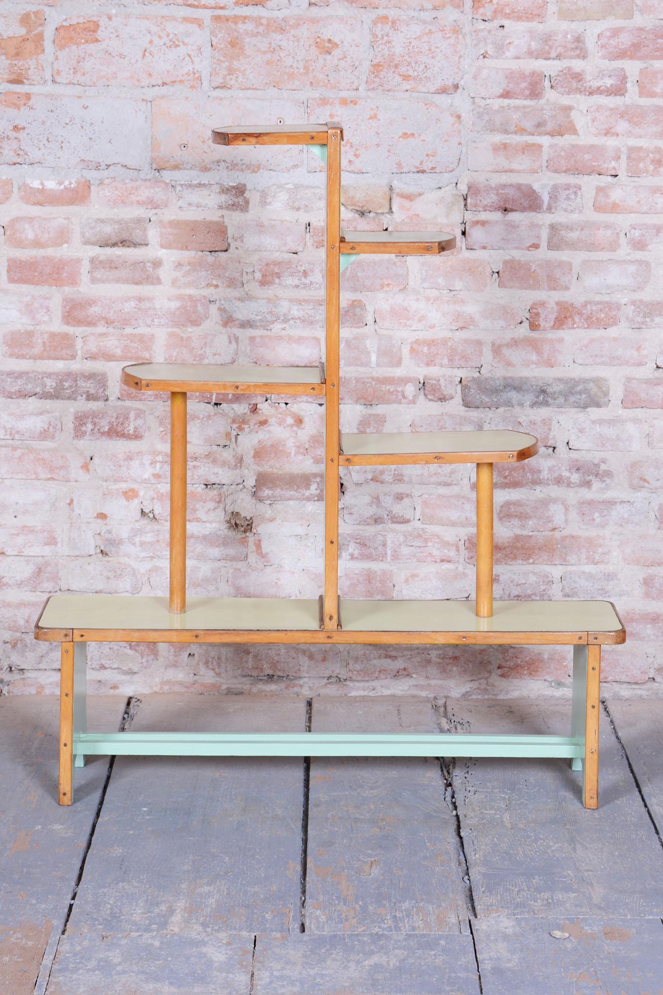 Restaurierte Artdeco-Etagere, Buche, Umakart, Tschechien, 1930er Jahre (Art déco) im Angebot