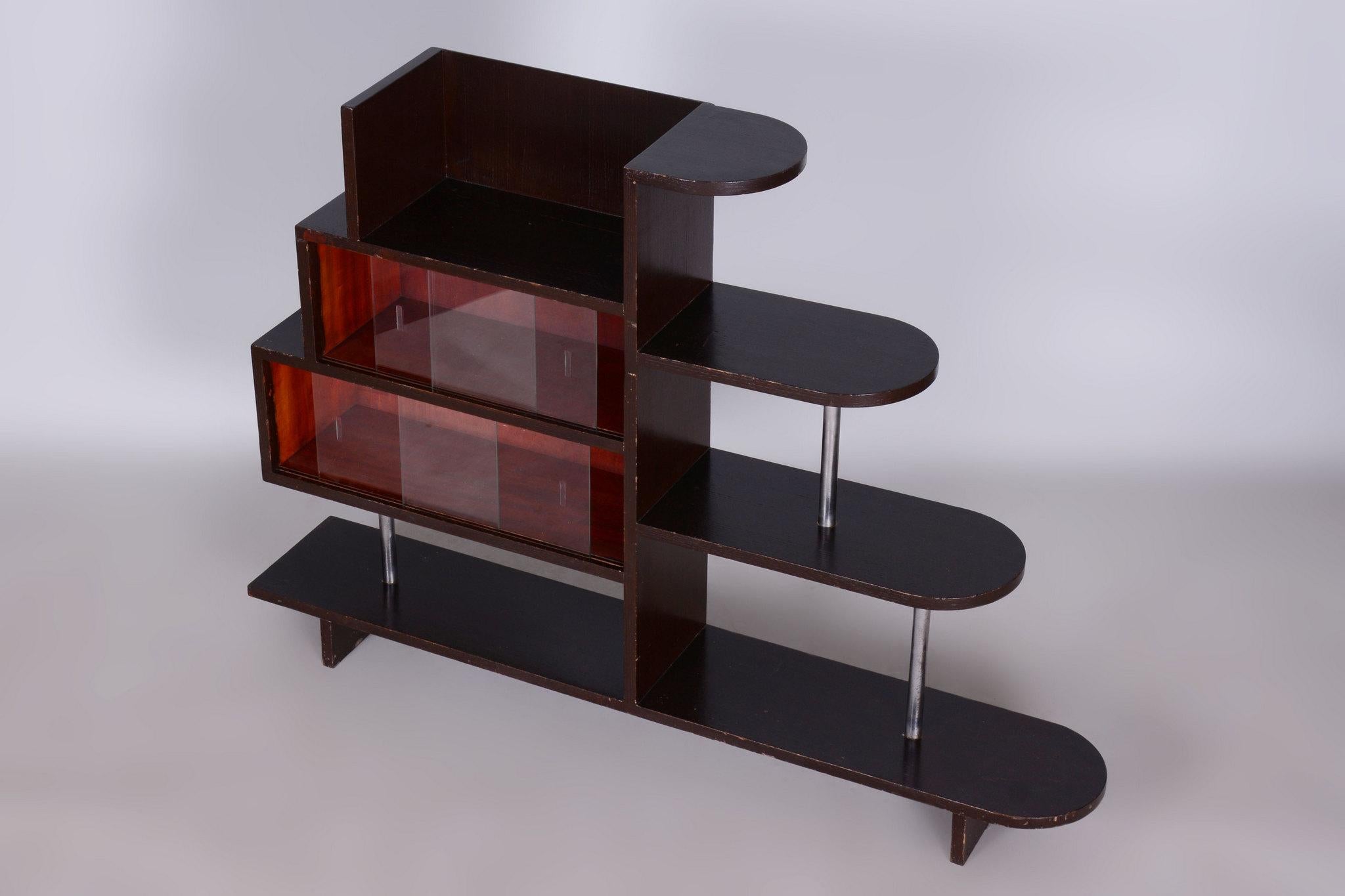 Restaurierte Artdeco-Etagere, Eiche, Glas, verchromter Stahl, Tschechien, 1930er Jahre im Zustand „Gut“ im Angebot in Brandys nad Labem, Středočeský kraj