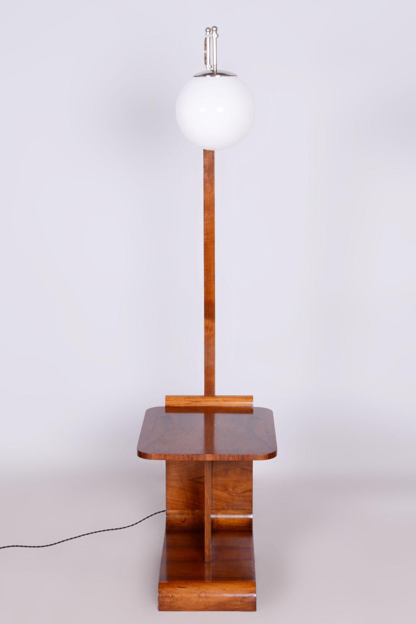 Restored ArtDeco Floor Lamp, J. Halabala, UP Zavody, Walnut, Czechia, 1930s For Sale 3