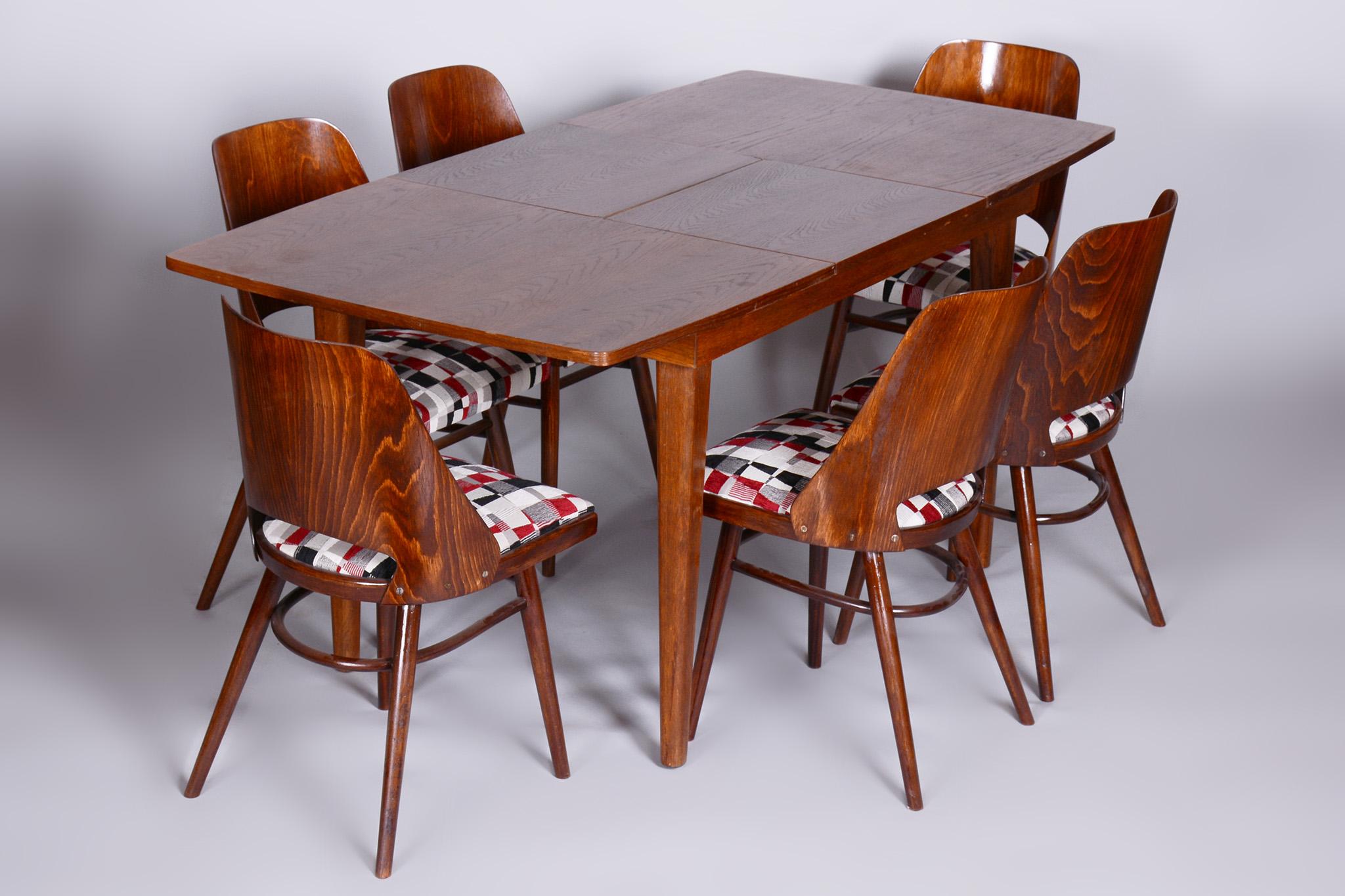 Art Deco Restored ArtDeco Oak Dining Table, Jindrich Halabala, Up Zavody, Czechia, 1940s For Sale