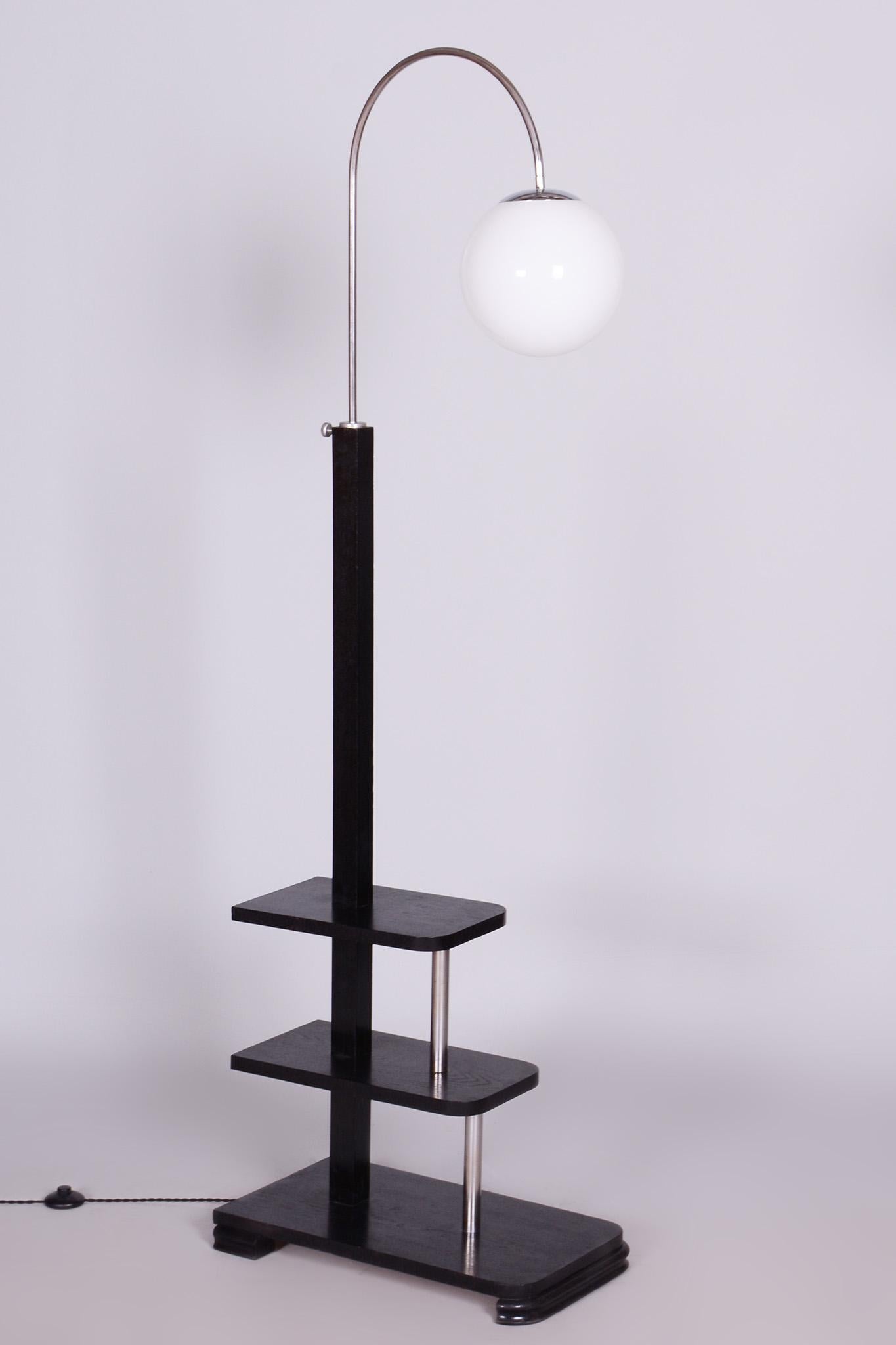 Restored ArtDeco Oak Floor Lamp, New Electrification, Chrome, Czechia, 1930s For Sale 1