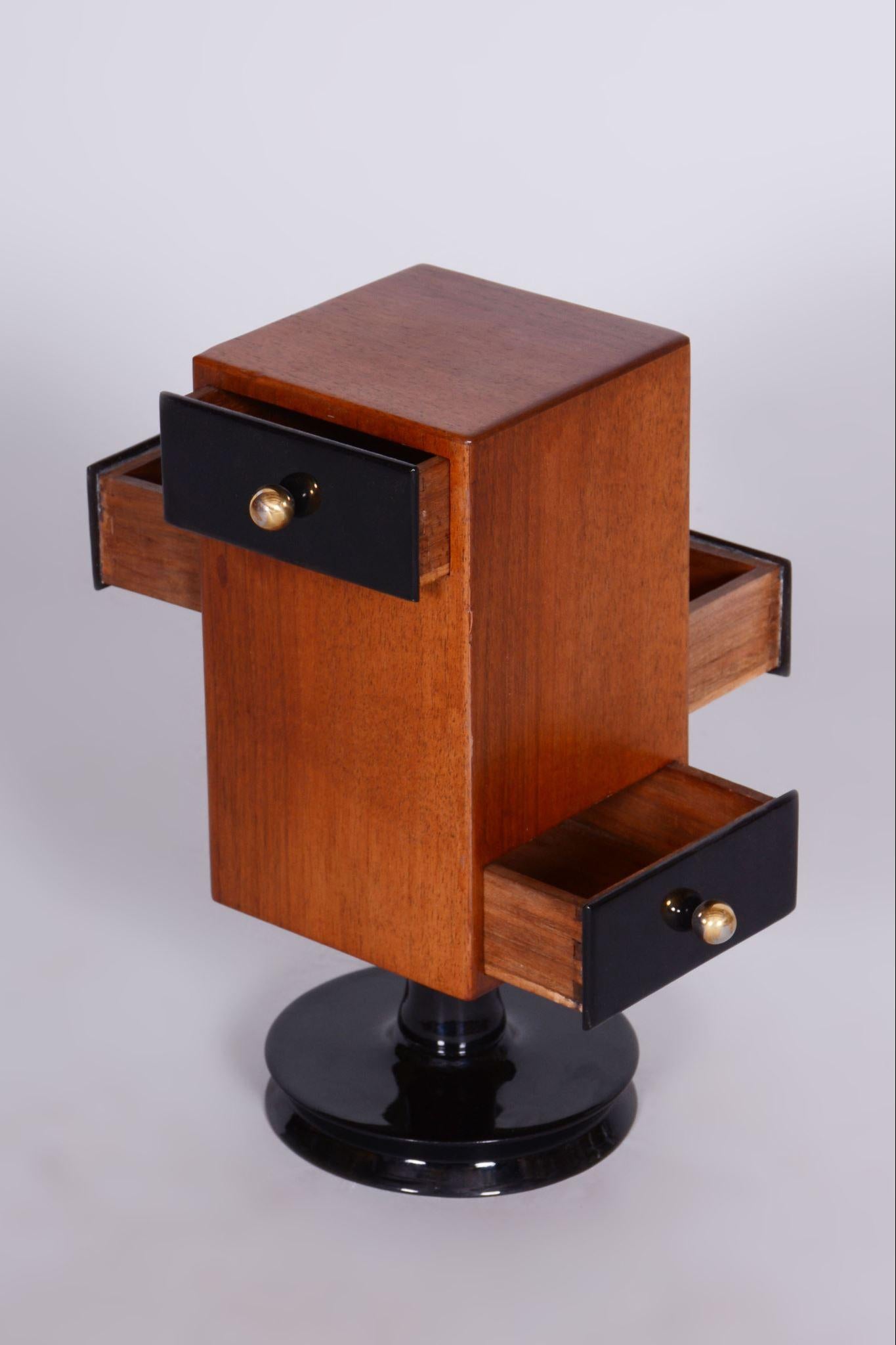 Mid-20th Century Restored Art Deco Walnut Jewelry Box, Rotating Watch Case, Czechia, 1930s For Sale