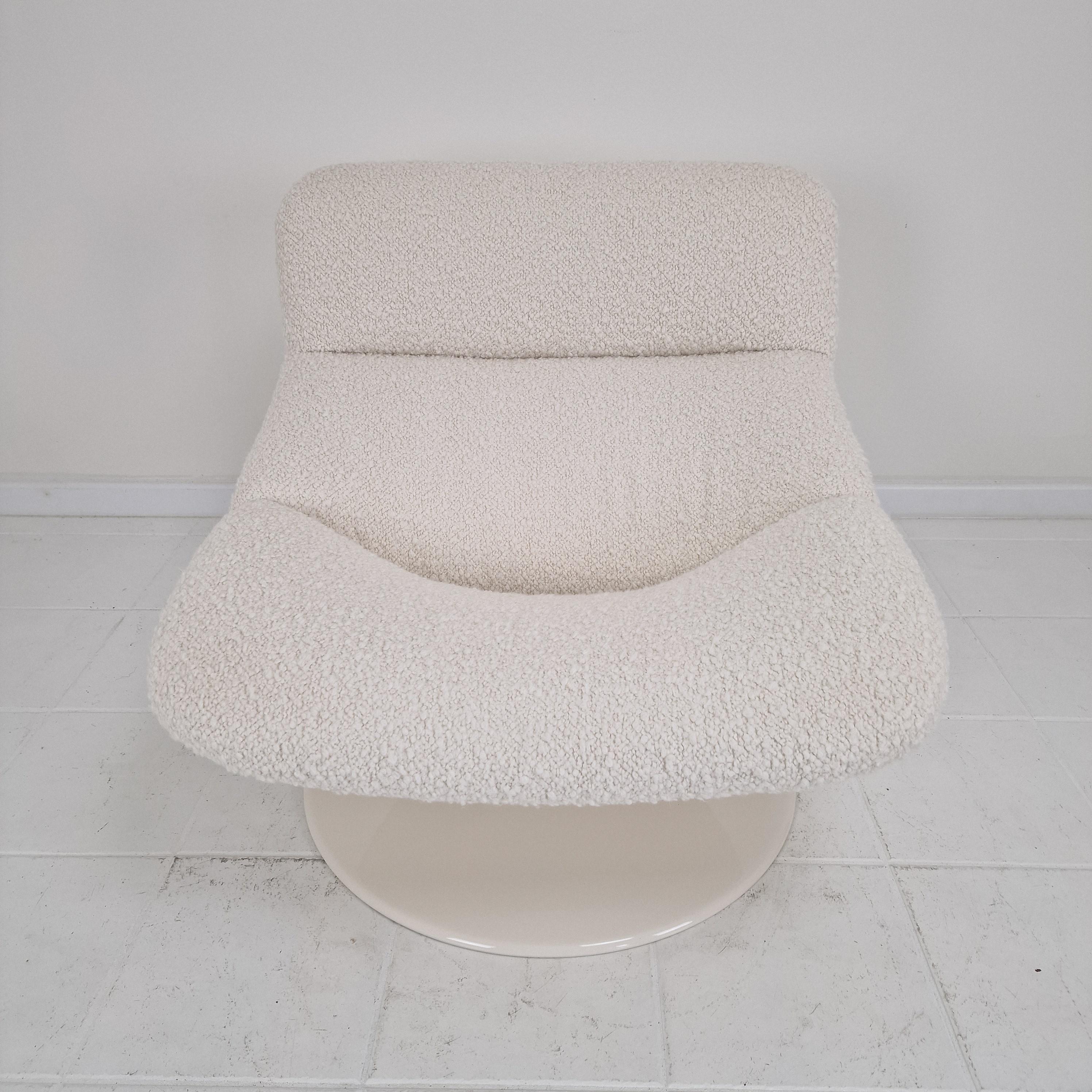 Restored Artifort F518 Lounge Chair by Geoffrey Harcourt in Bouclé Fabric, 1970 finales del siglo XX en venta