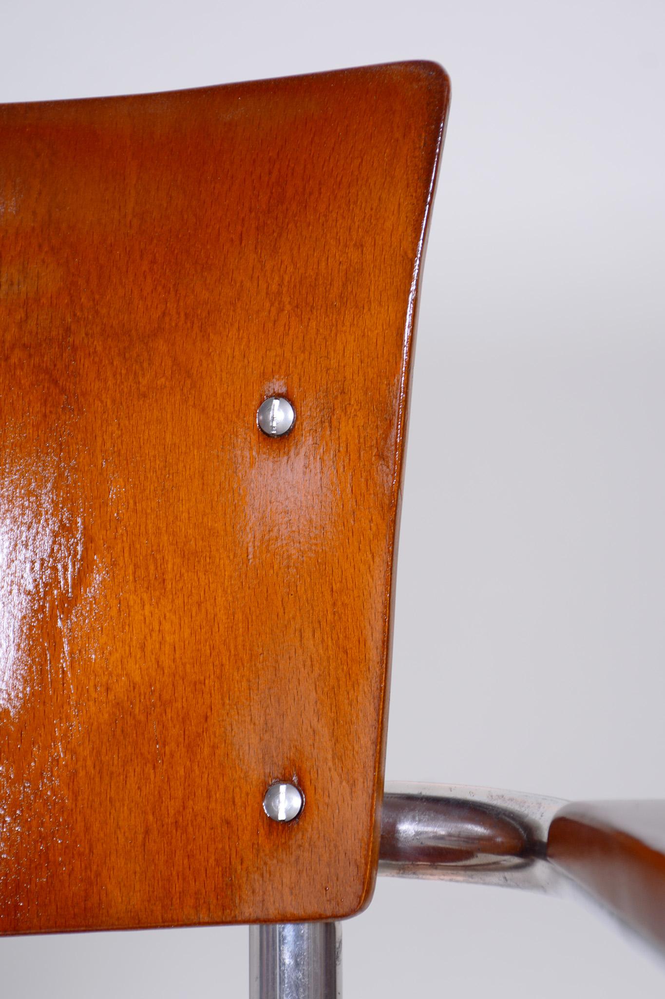 Restored Bauhaus Armchair, by Mart Stam, Chrome, Beech, Plywood, Germany, 1930s For Sale 1