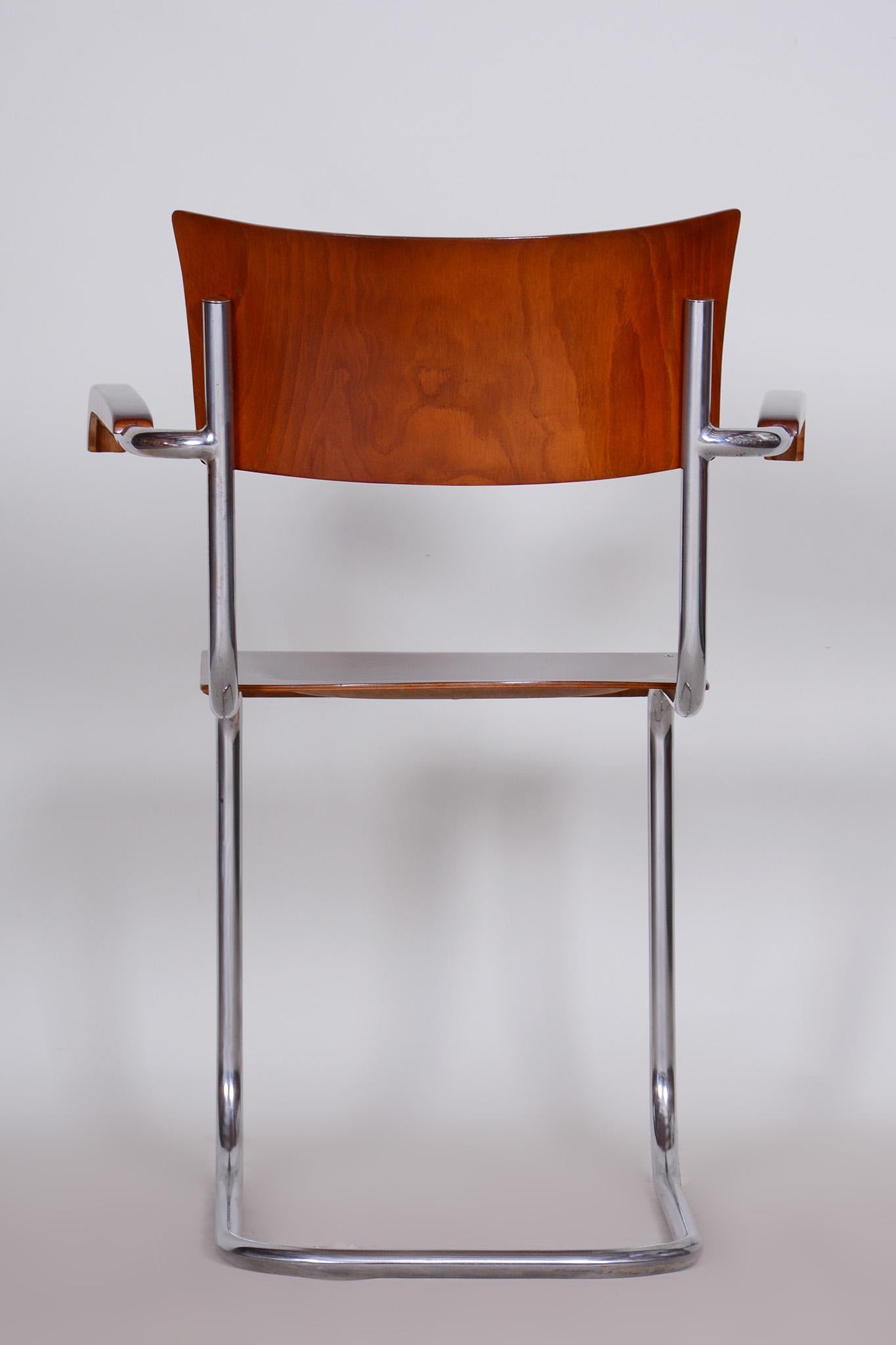 Restored Bauhaus Armchair, by Mart Stam, Chrome, Beech, Plywood, Germany, 1930s For Sale 4